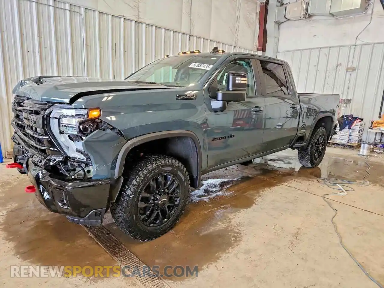 1 Фотография поврежденного автомобиля 1GC4KNEY8SF150526 CHEVROLET SILVERADO 2025