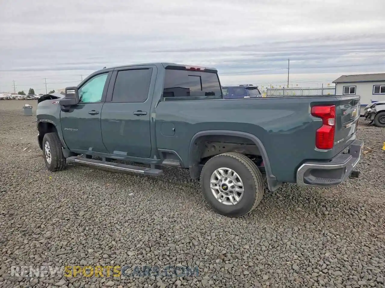 2 Фотография поврежденного автомобиля 1GC4KNEYXSF195273 CHEVROLET SILVERADO 2025