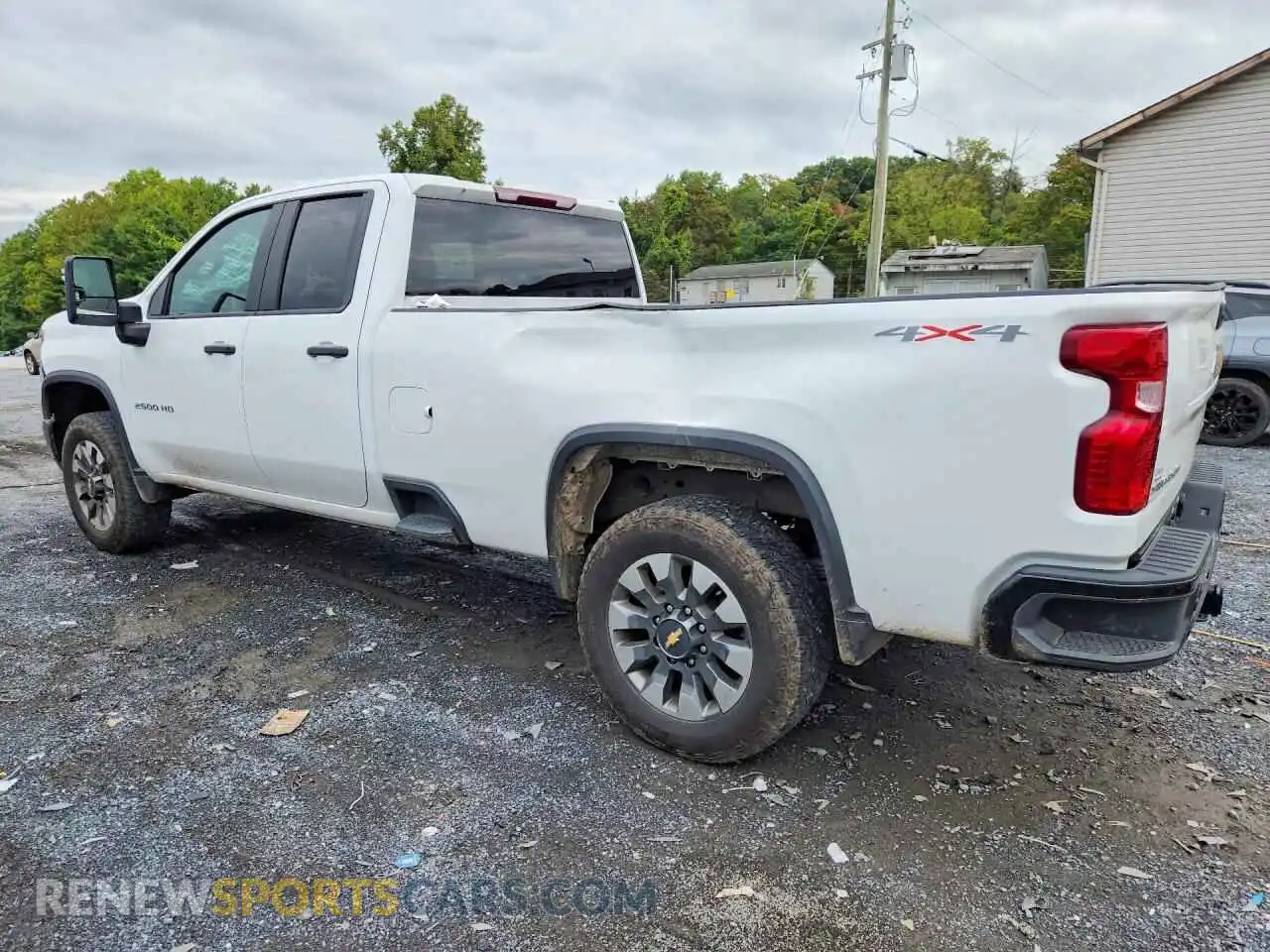2 fotografías del automóvil dañado 1GC5KME74SF133521 CHEVROLET SILVERADO 2025