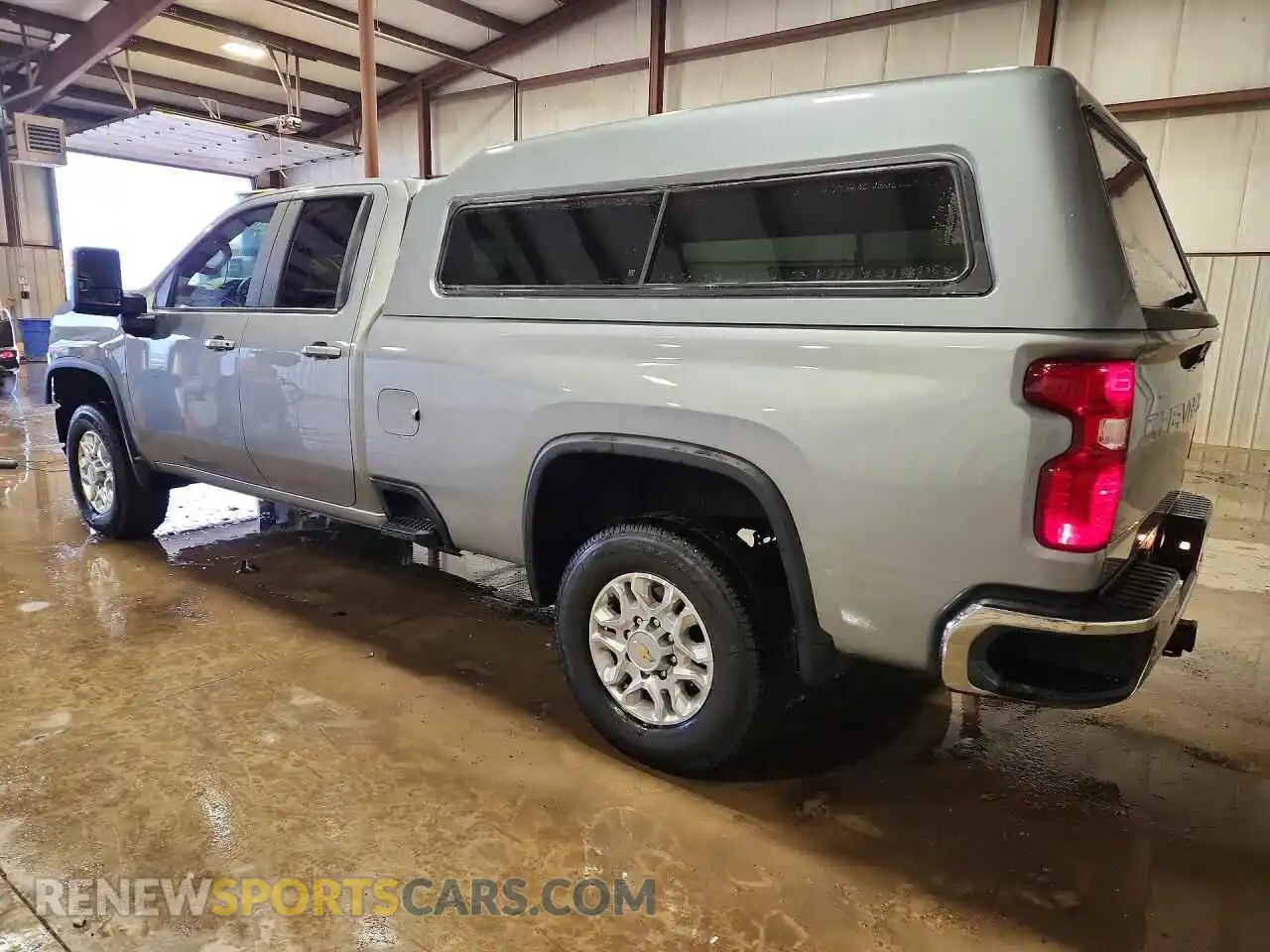 2 Фотография поврежденного автомобиля 1GC5KNEY1SF330967 CHEVROLET SILVERADO 2025