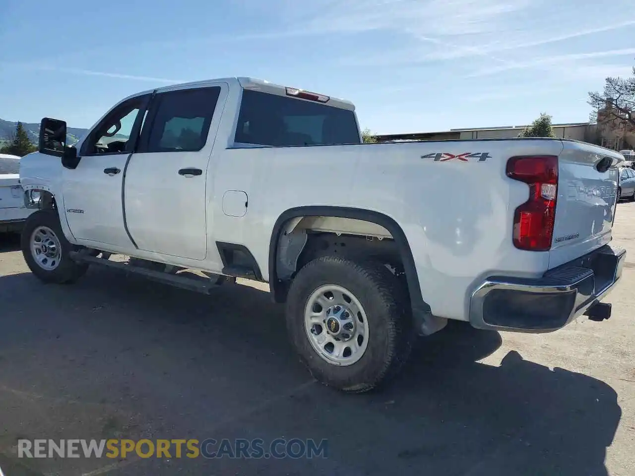 2 fotografías del automóvil dañado 2GC1KLE77S1176606 CHEVROLET SILVERADO 2025
