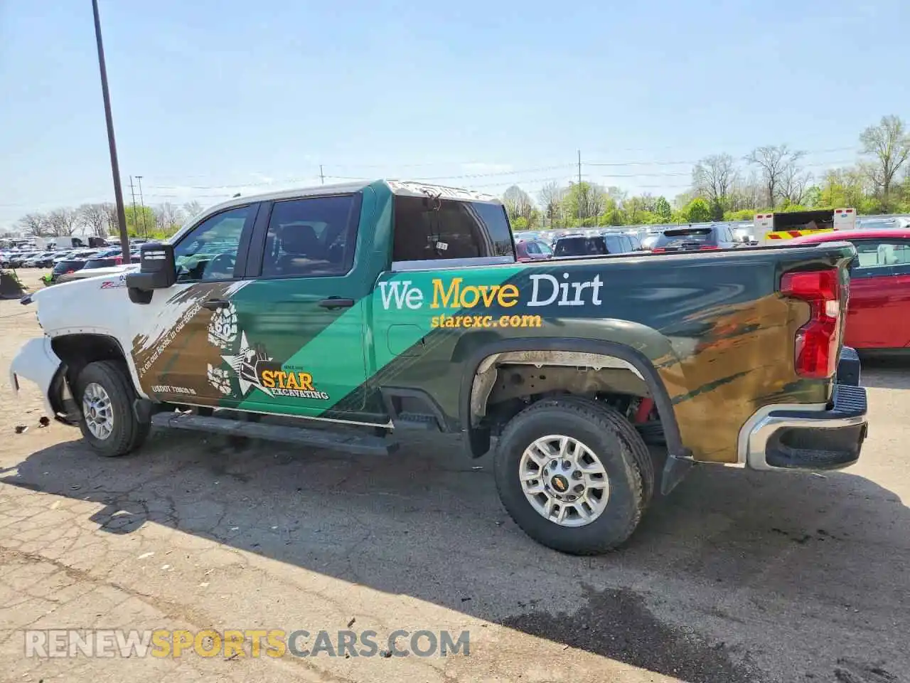 2 Photograph of a damaged car 2GC4KLE79S1115979 CHEVROLET SILVERADO 2025
