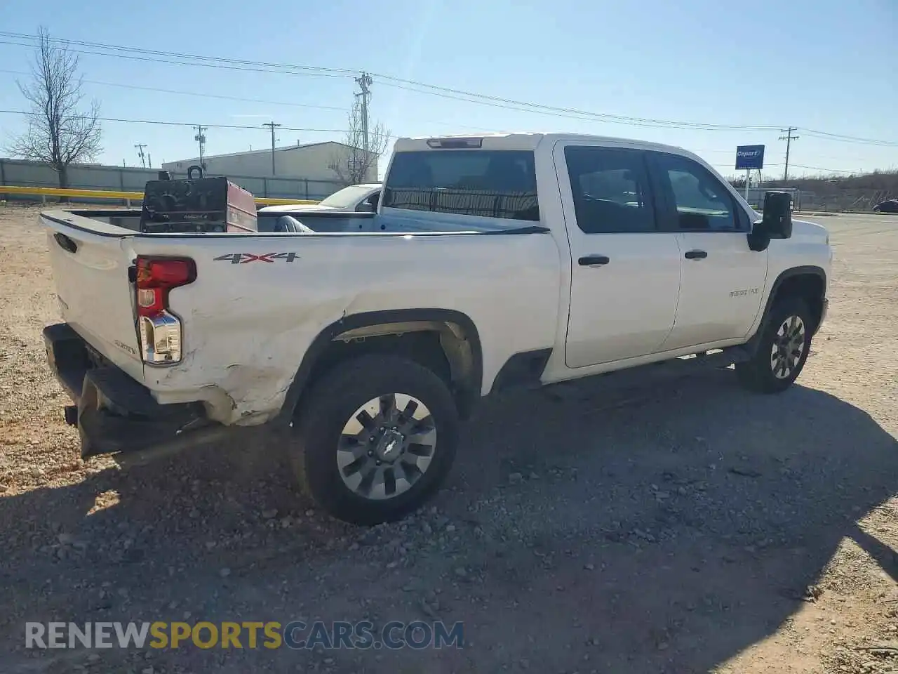 3 Photograph of a damaged car 2GC4KME74S1146594 CHEVROLET SILVERADO 2025