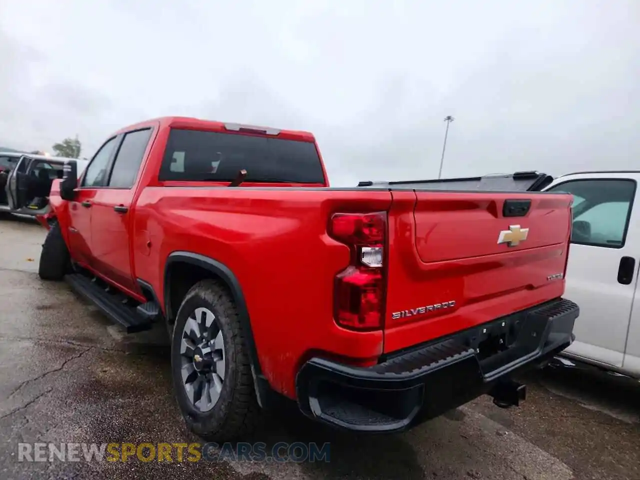 2 Photograph of a damaged car 2GC4KME77S1175667 CHEVROLET SILVERADO 2025