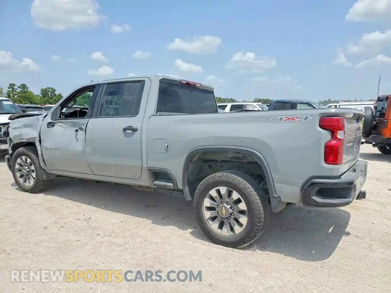 2 Photograph of a damaged car 2GC4KME78S1152477 CHEVROLET SILVERADO 2025