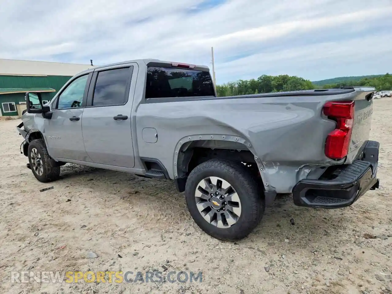 2 Photograph of a damaged car 2GC4KMEY2S1186178 CHEVROLET SILVERADO 2025