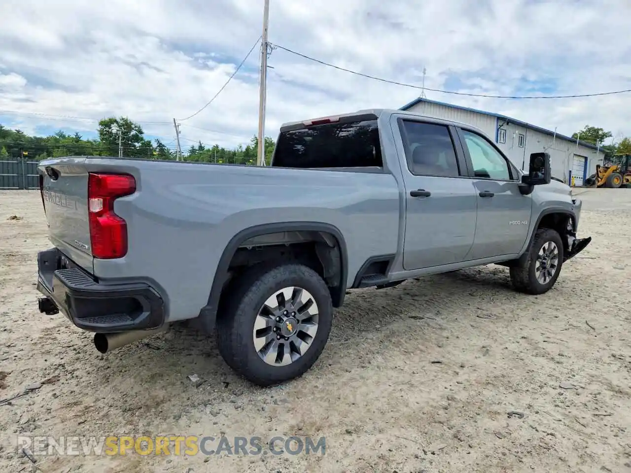 3 Photograph of a damaged car 2GC4KMEY2S1186178 CHEVROLET SILVERADO 2025
