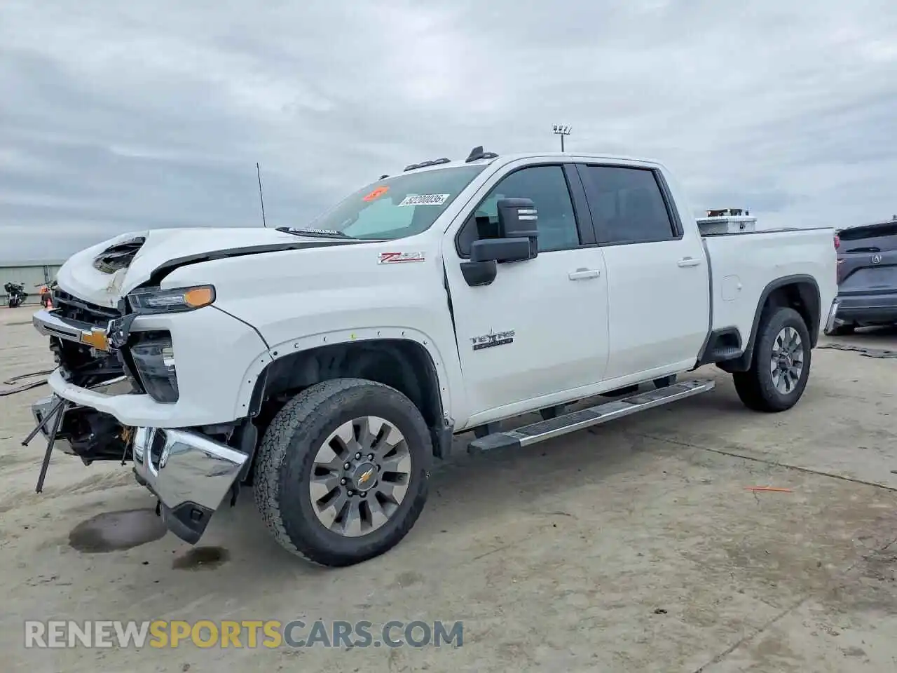1 Photograph of a damaged car 2GC4KNEY8S1184456 CHEVROLET SILVERADO 2025