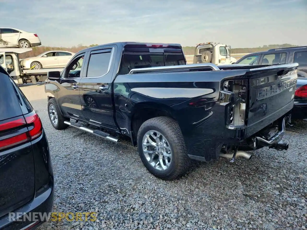 2 Photograph of a damaged car 2GCUKGED5S1140634 CHEVROLET SILVERADO 2025