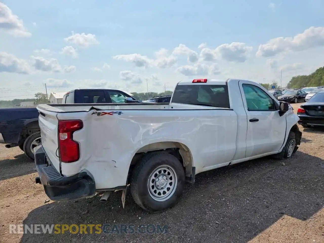 3 fotografías del automóvil dañado 3GCNKAEDXSG371649 CHEVROLET SILVERADO 2025
