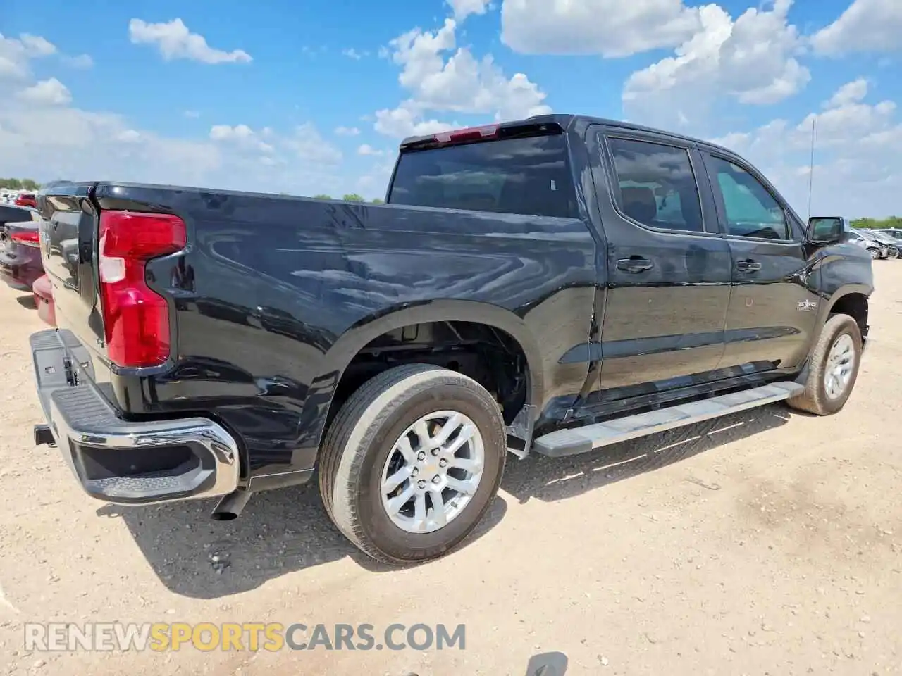 3 Photograph of a damaged car 3GCPACEK2SG370971 CHEVROLET SILVERADO 2025