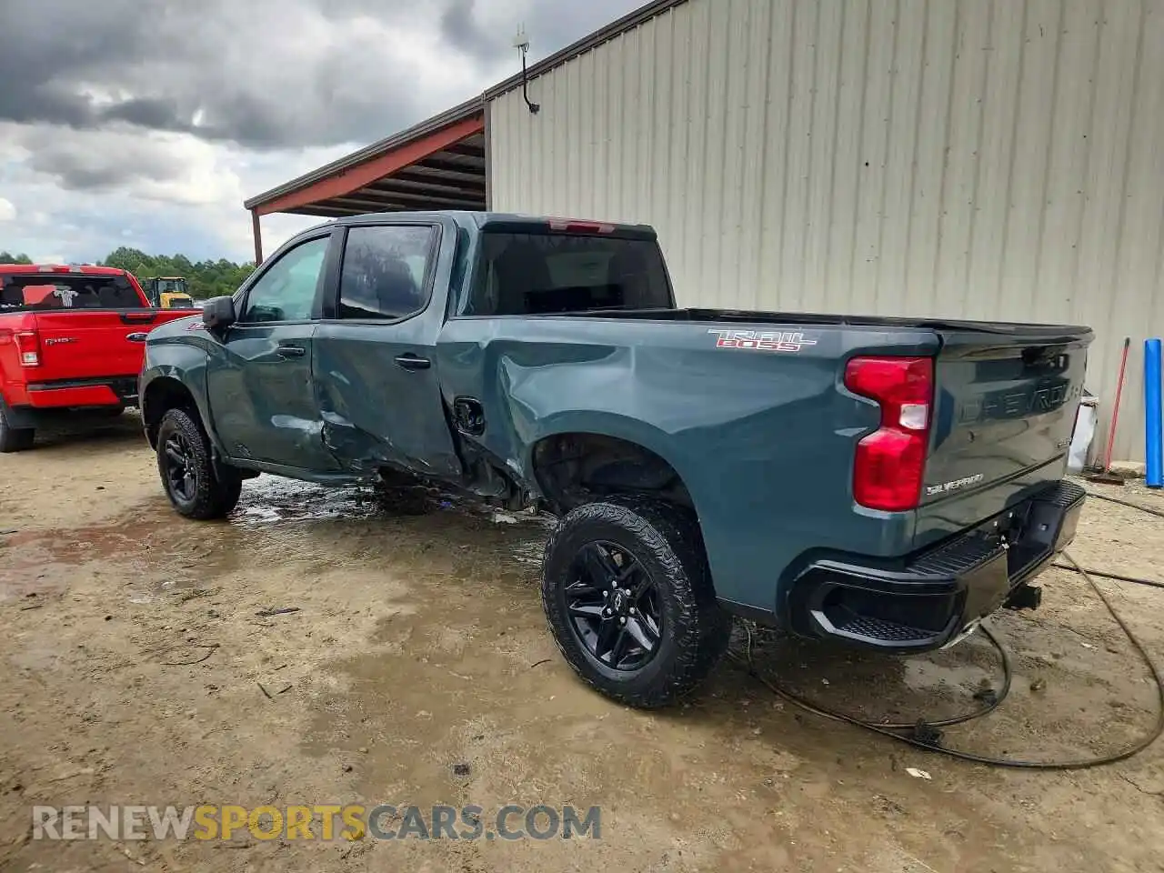 2 Photograph of a damaged car 3GCUKCE86SG249073 CHEVROLET SILVERADO 2025