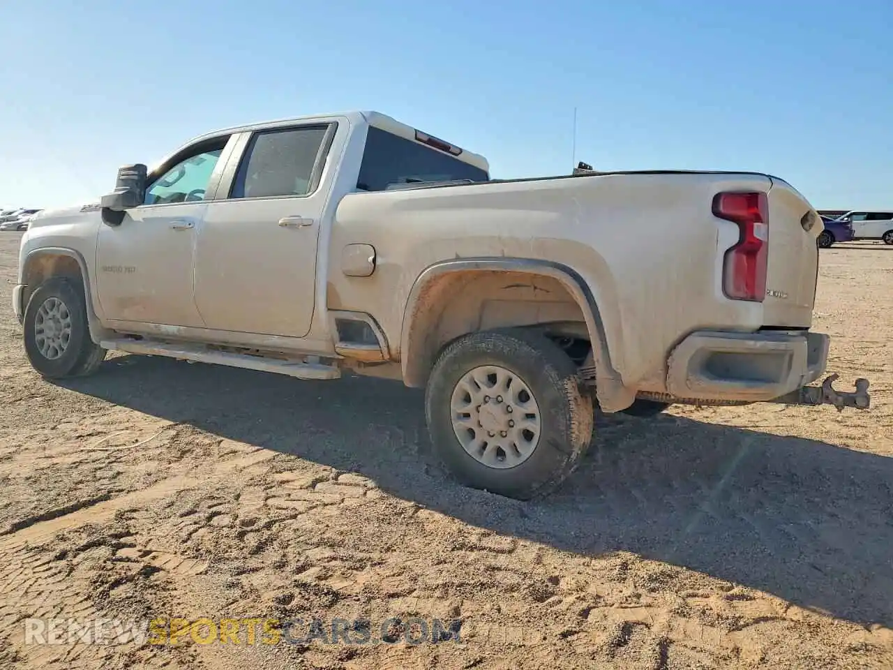 2 fotografías del automóvil dañado 1GC1KNEY3TF202214 CHEVROLET SILVERADO 2026