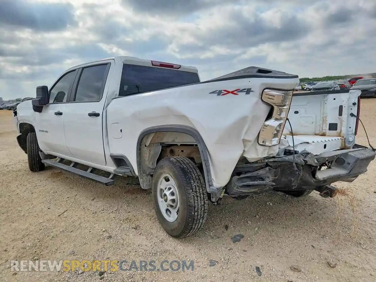 2 Photograph of a damaged car 1GC4KLE70TF289904 CHEVROLET SILVERADO 2026
