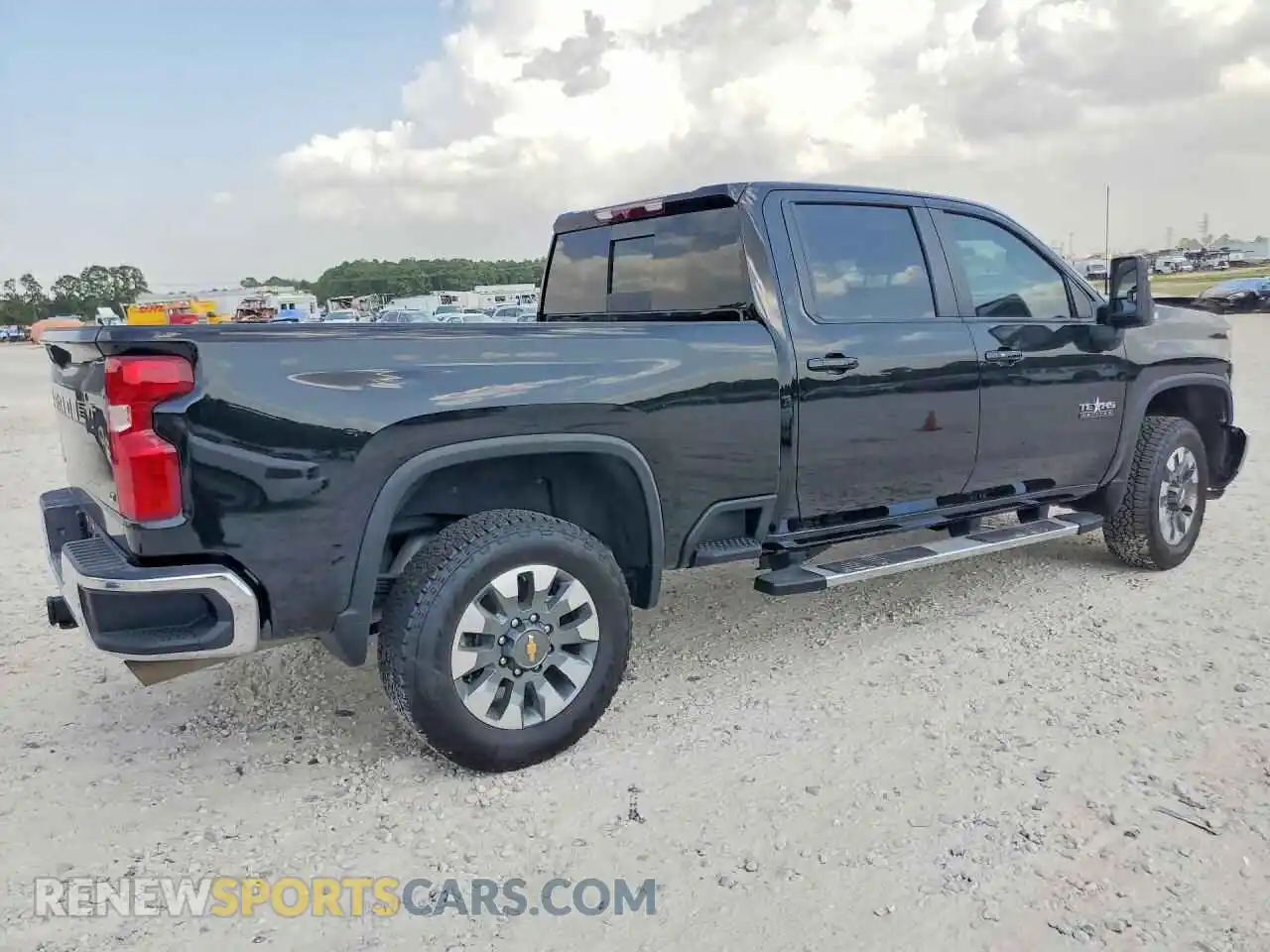 3 Photograph of a damaged car 2GC4KNE72T1125699 CHEVROLET SILVERADO 2026