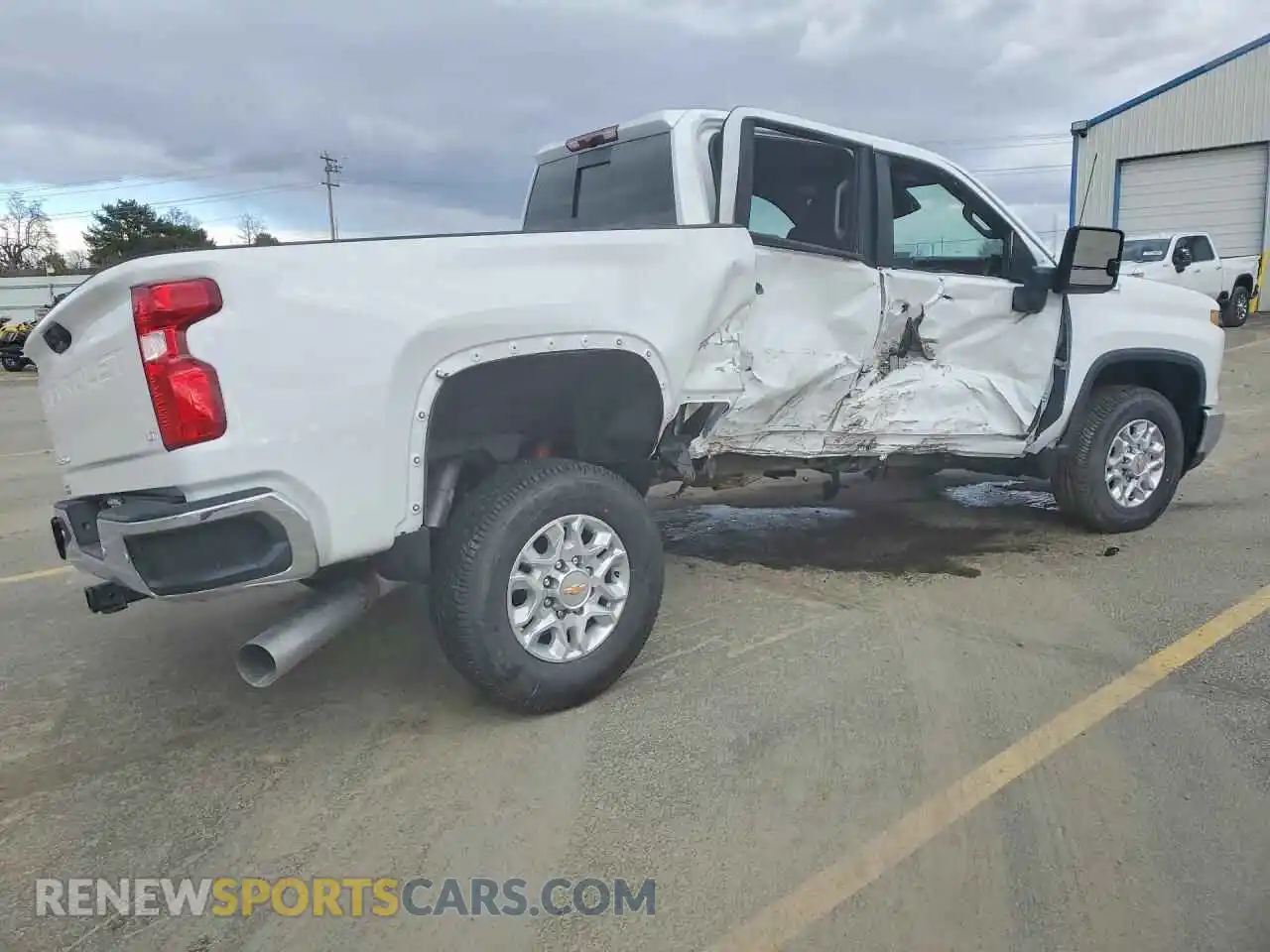 3 Photograph of a damaged car 2GC4KNEY9T1144811 CHEVROLET SILVERADO 2026