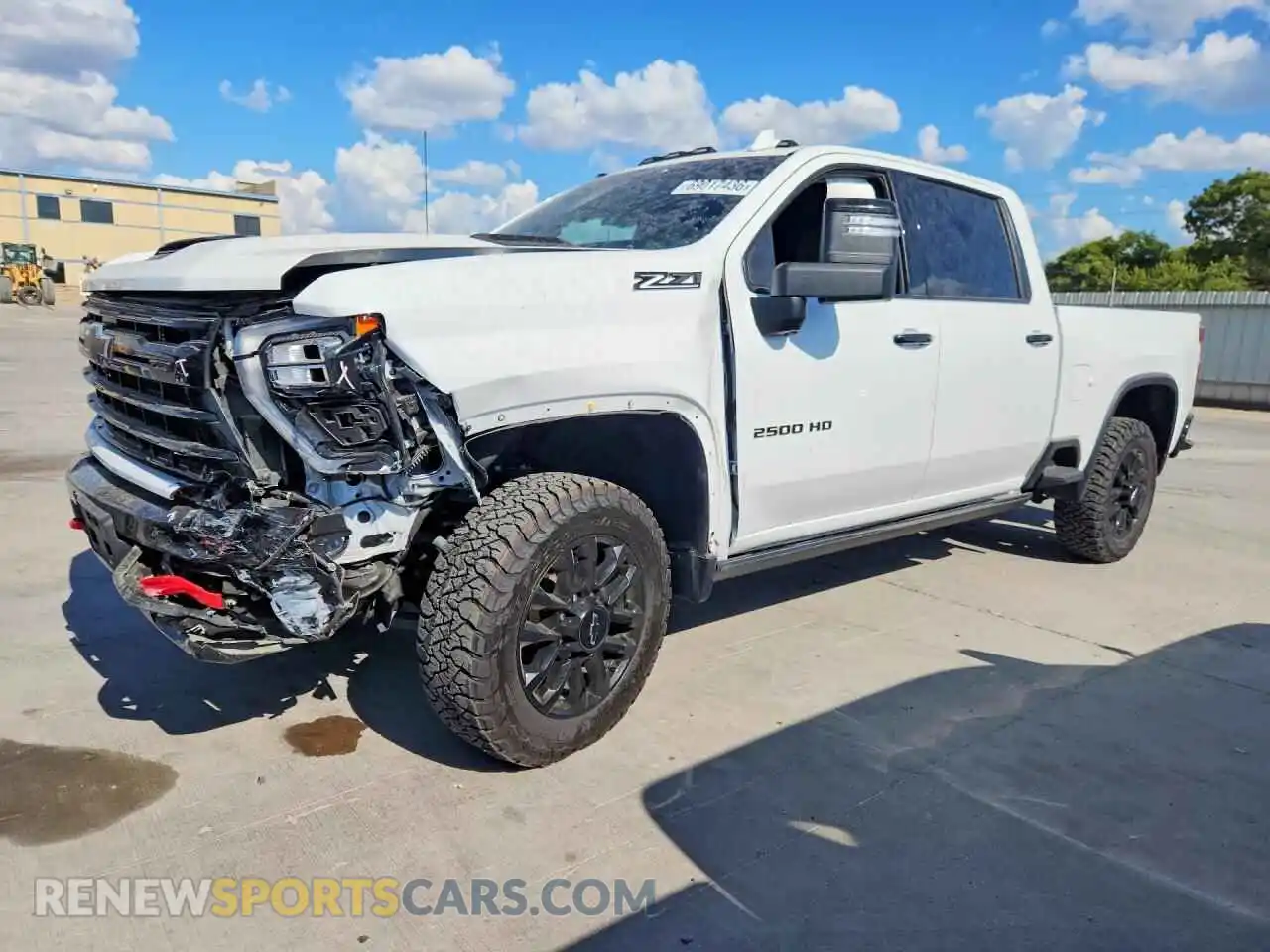 1 fotografías del automóvil dañado 2GC4KPEY5T1122882 CHEVROLET SILVERADO 2026