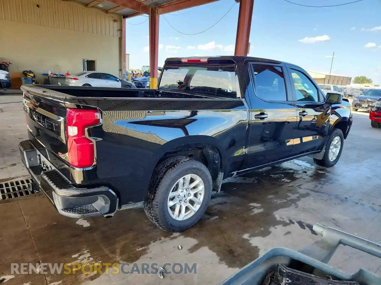 3 Photograph of a damaged car 2GCPADED4T1125624 CHEVROLET SILVERADO 2026
