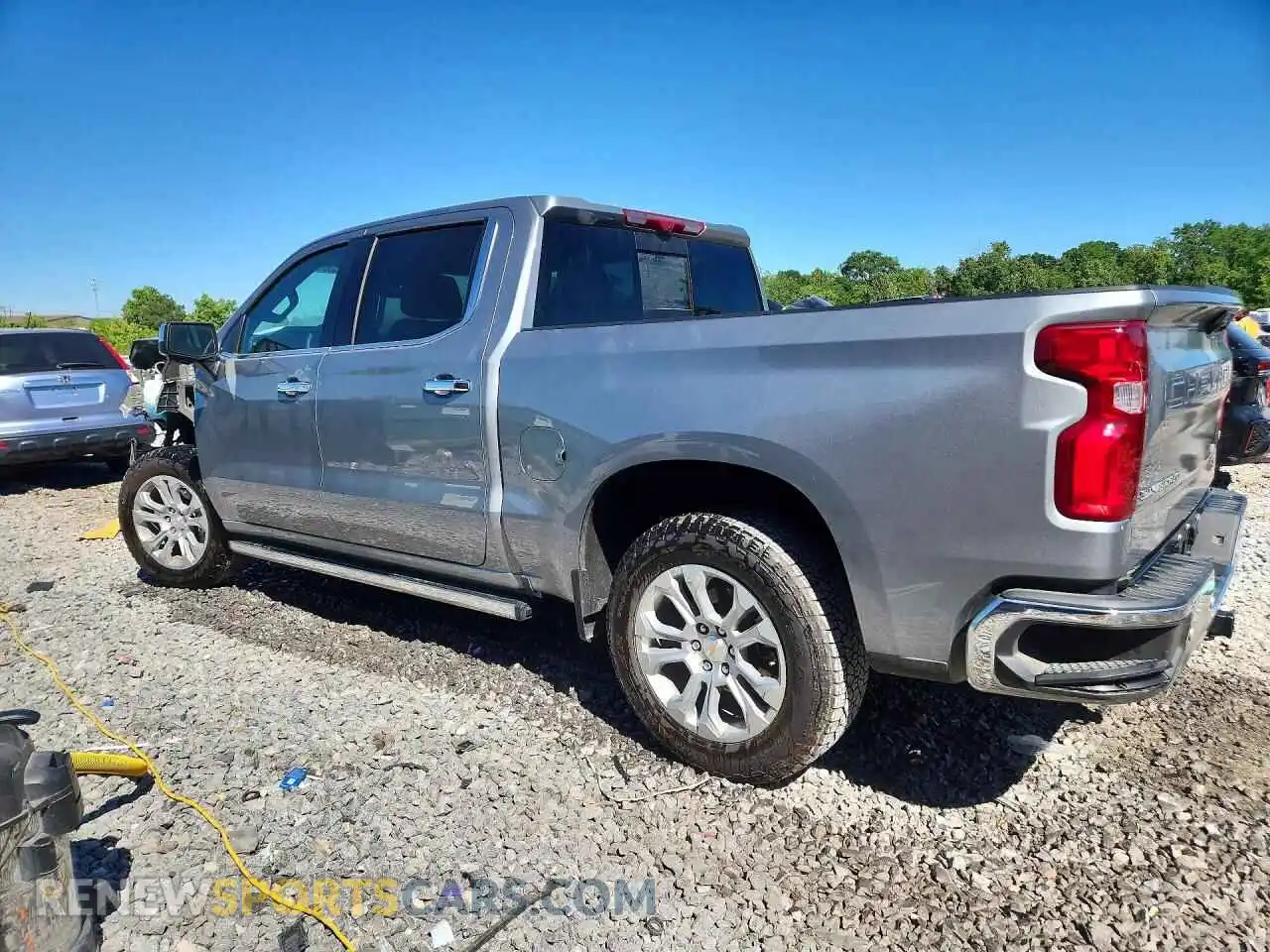 2 Photograph of a damaged car 2GCUKGED3T1153237 CHEVROLET SILVERADO 2026