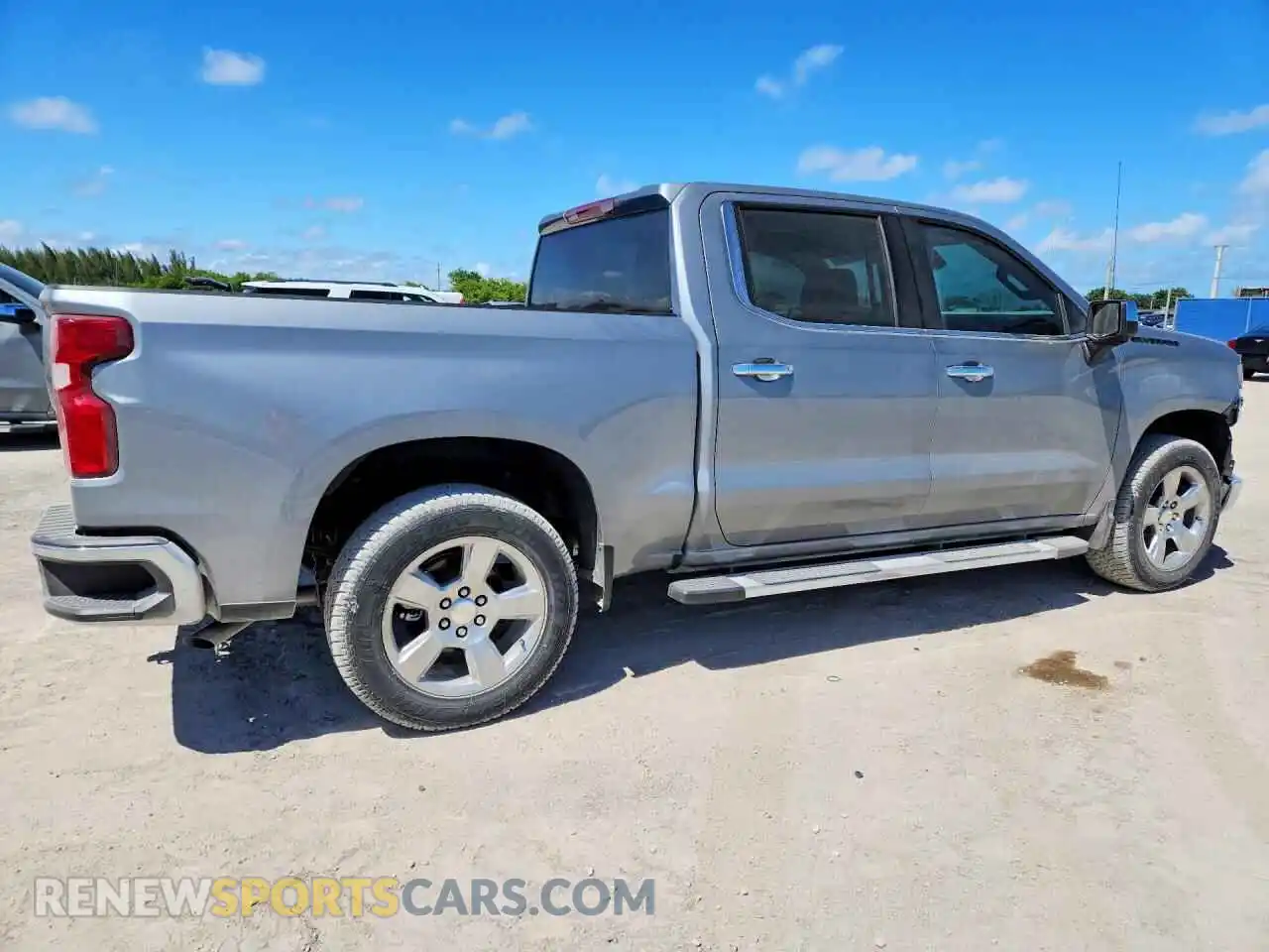 3 fotografías del automóvil dañado 3GCPAEED4TG264441 CHEVROLET SILVERADO 2026