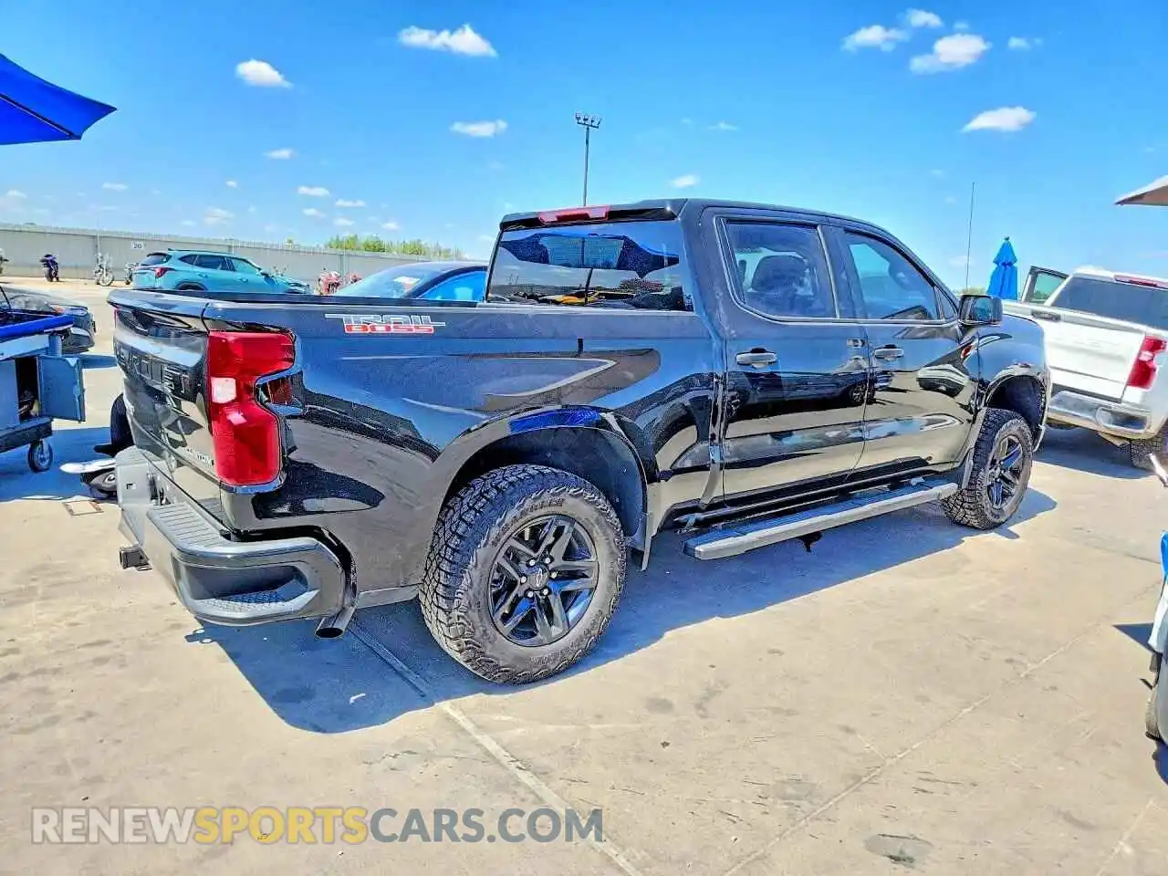 3 Photograph of a damaged car 3GCPKCEK3TG190185 CHEVROLET SILVERADO 2026