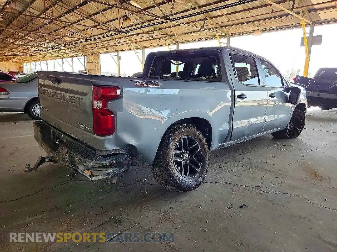 3 Photograph of a damaged car 3GCPKCEK3TG211231 CHEVROLET SILVERADO 2026