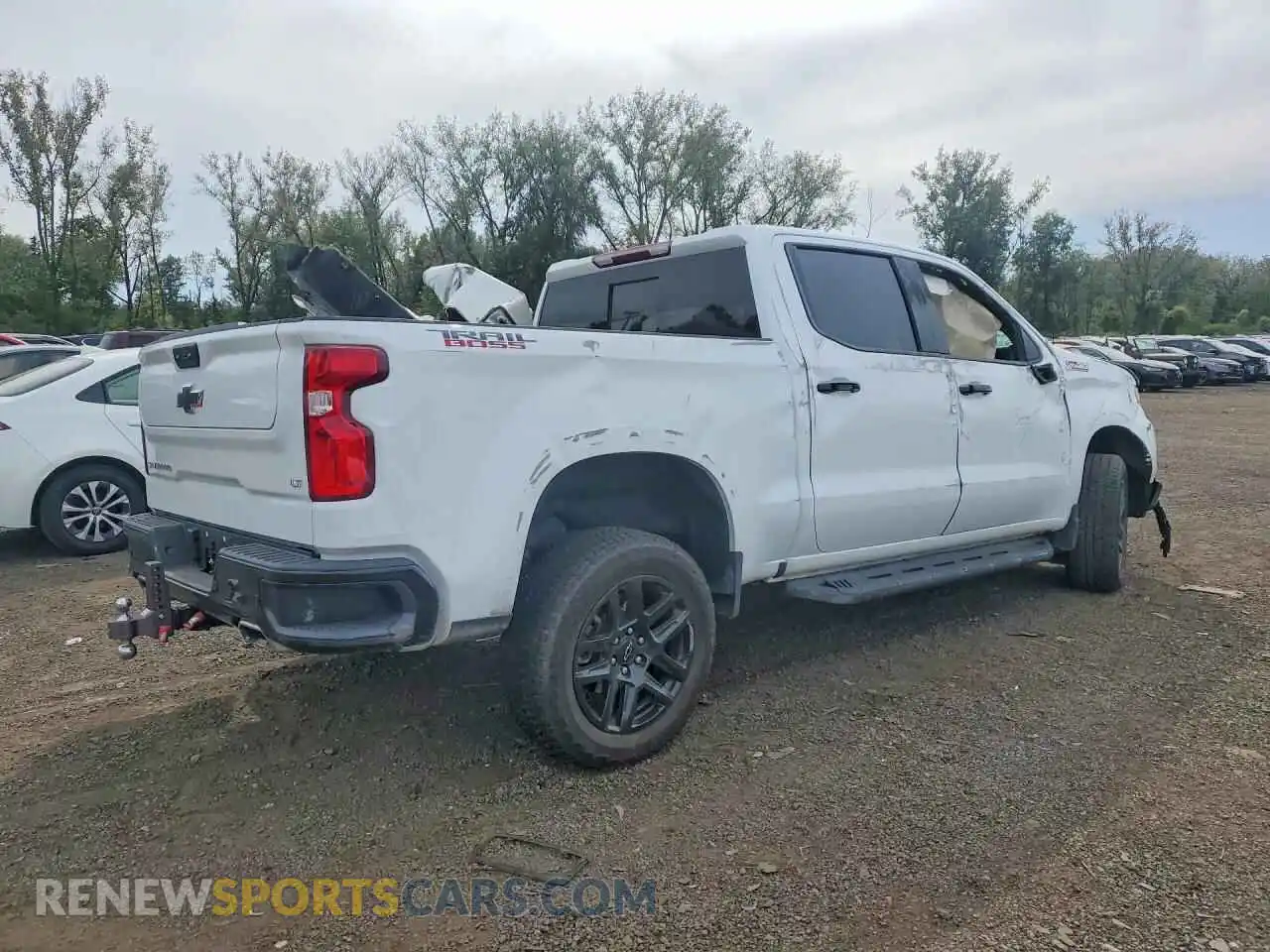 3 fotografías del automóvil dañado 3GCUKFED3TG366741 CHEVROLET SILVERADO 2026