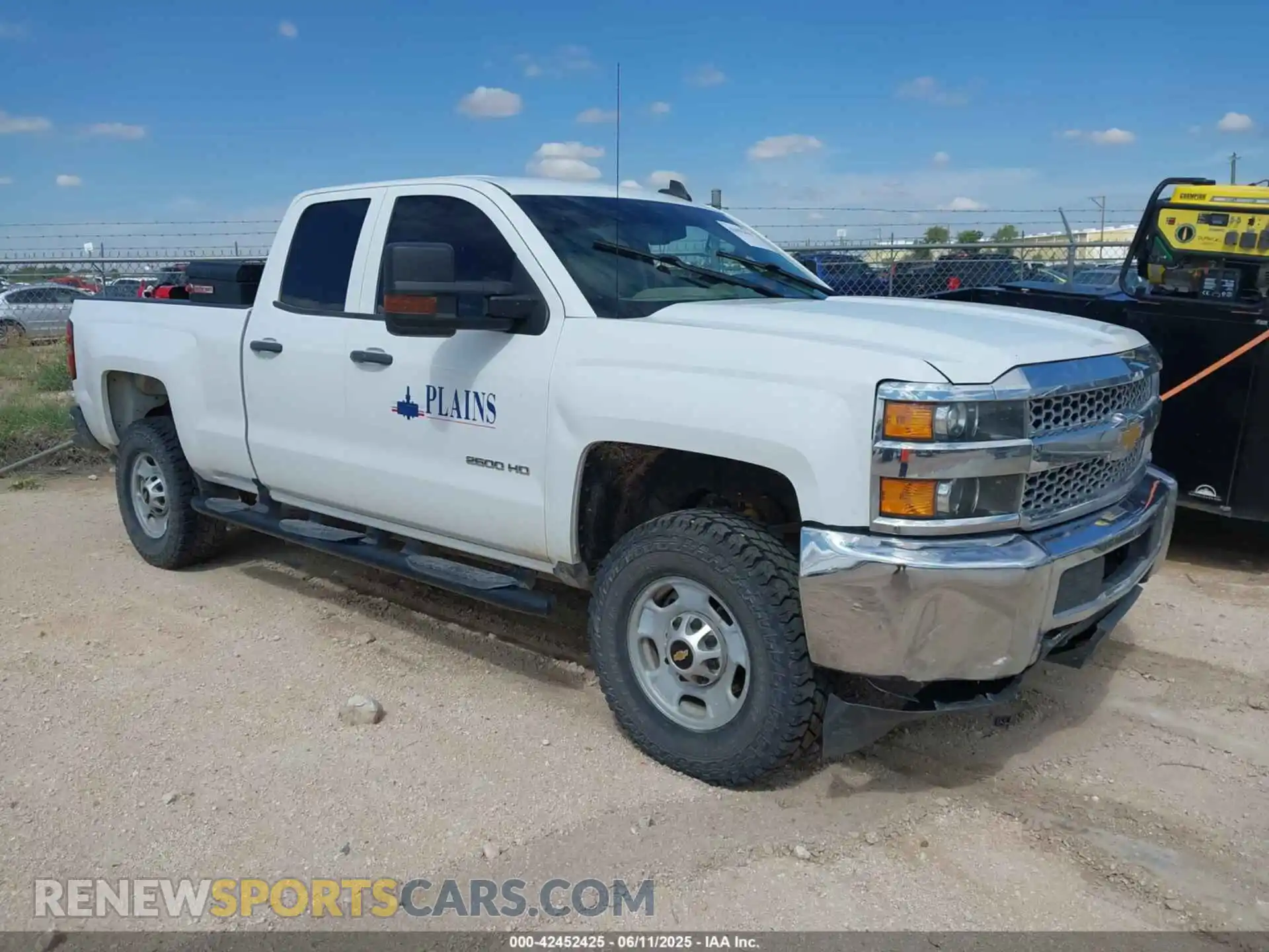 1 Фотография поврежденного автомобиля 2GC2KREG5K1215037 CHEVROLET SILVERADO 2500HD 2019
