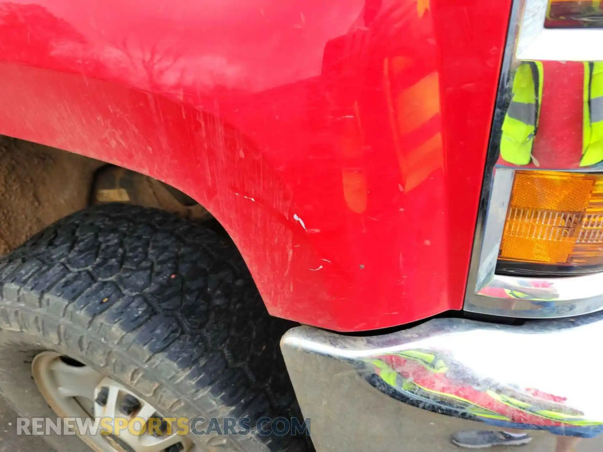 2 Photograph of a damaged car 2GC2KREG7K1208736 CHEVROLET SILVERADO 2500HD 2019