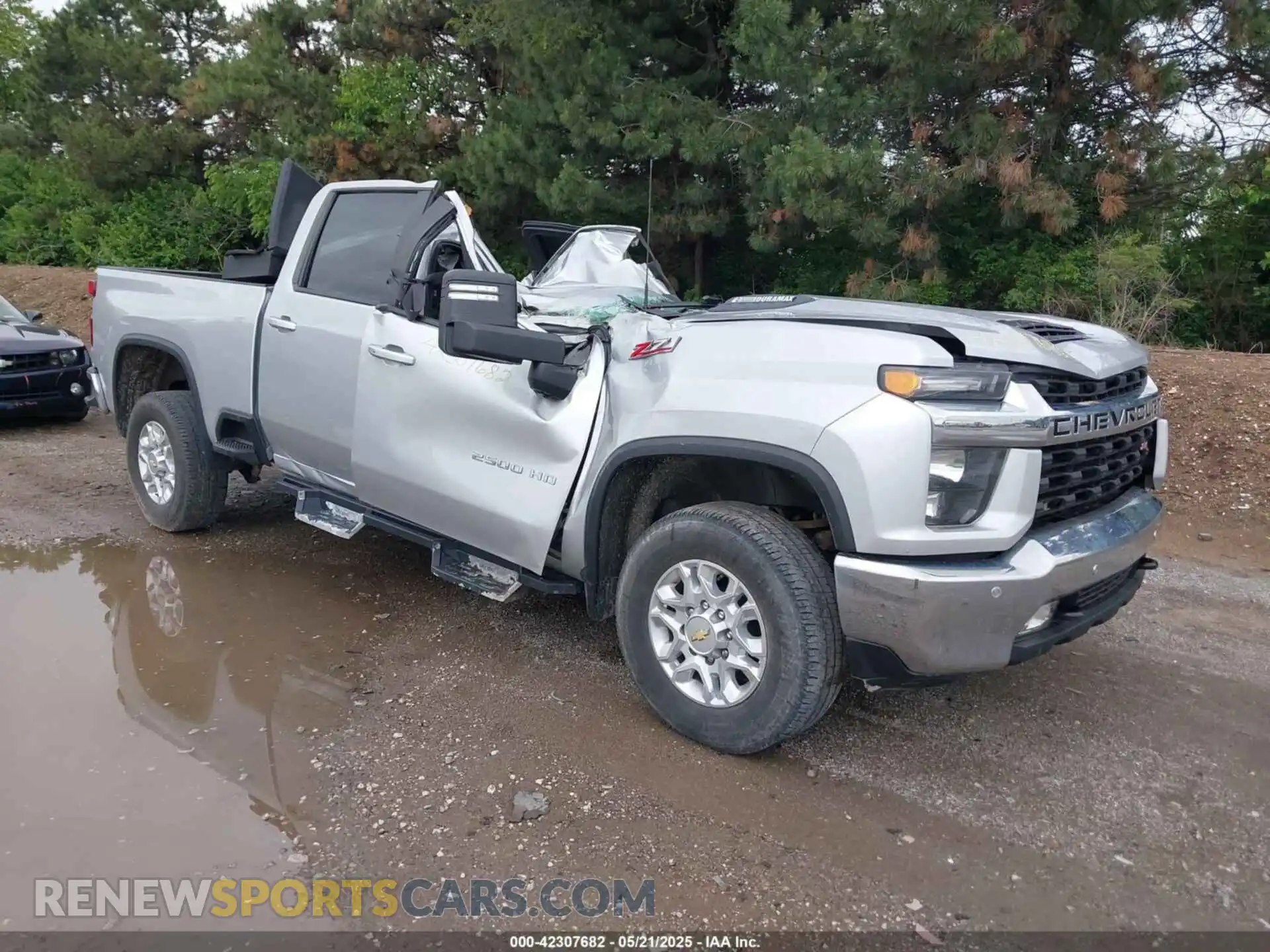 1 Photograph of a damaged car 1GC4YNEY8MF218924 CHEVROLET SILVERADO 2500HD 2021