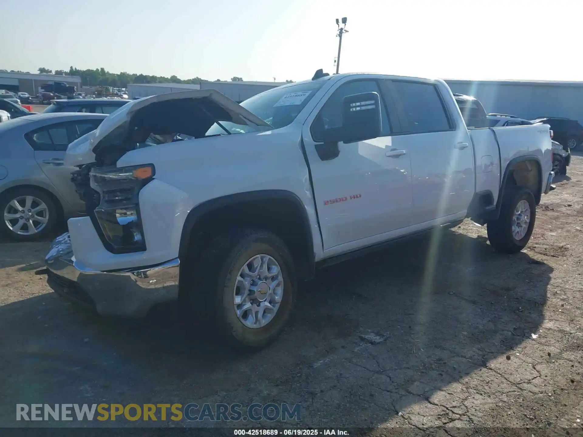 2 Photograph of a damaged car 1GC1YNEY8NF341823 CHEVROLET SILVERADO 2500HD 2022