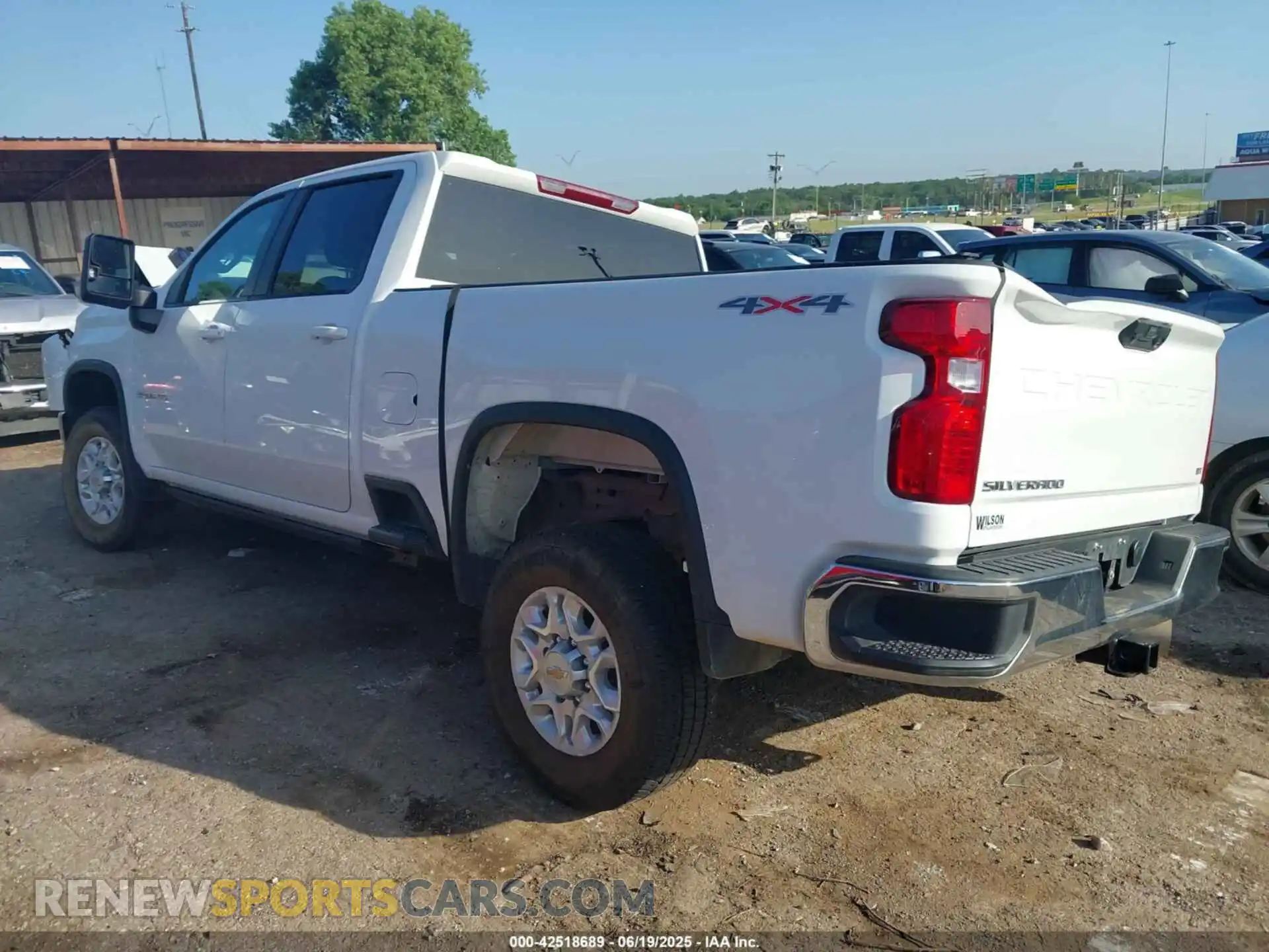 3 Photograph of a damaged car 1GC1YNEY8NF341823 CHEVROLET SILVERADO 2500HD 2022