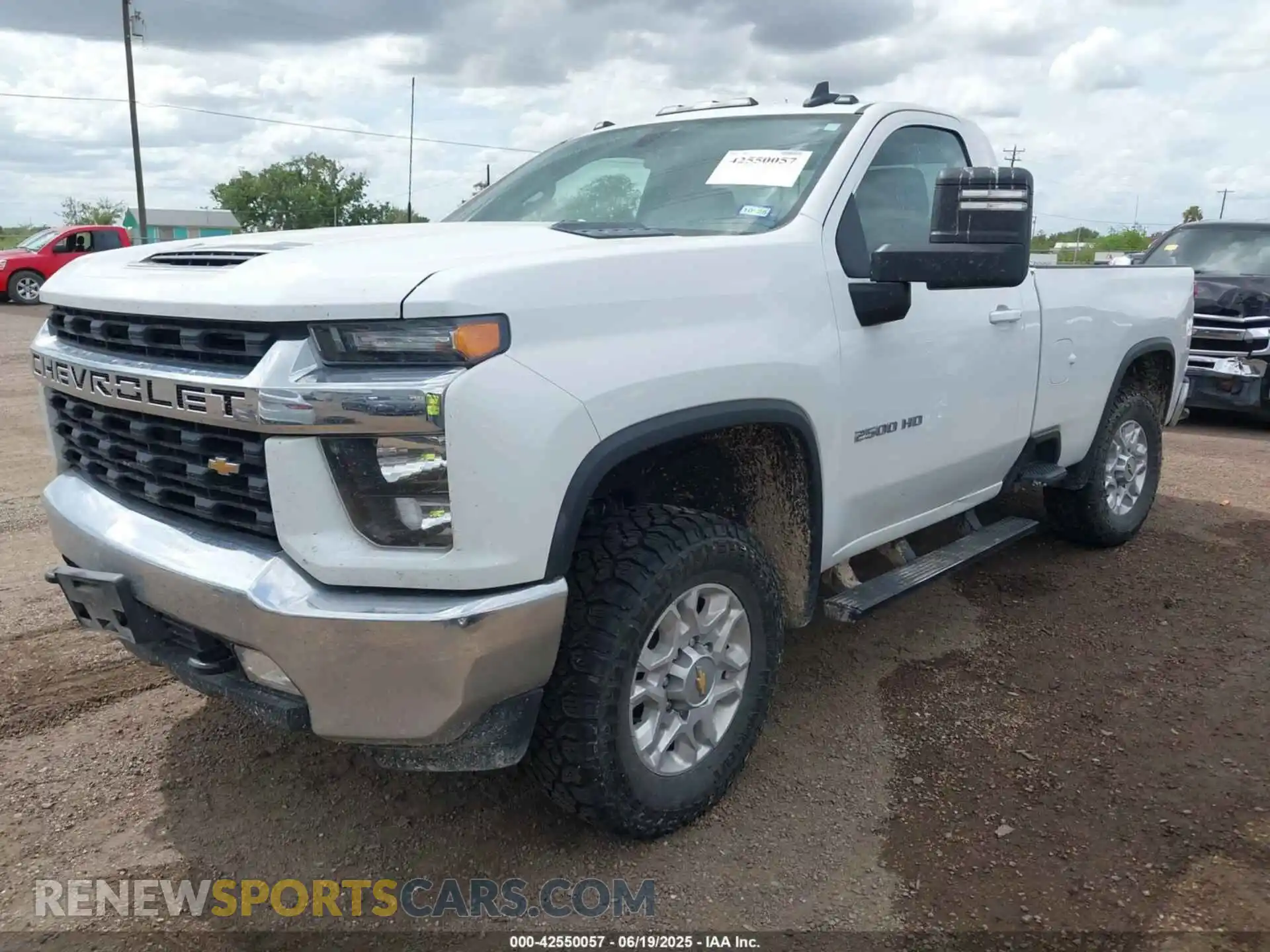 2 Photograph of a damaged car 1GC3YNE74NF272340 CHEVROLET SILVERADO 2500HD 2022