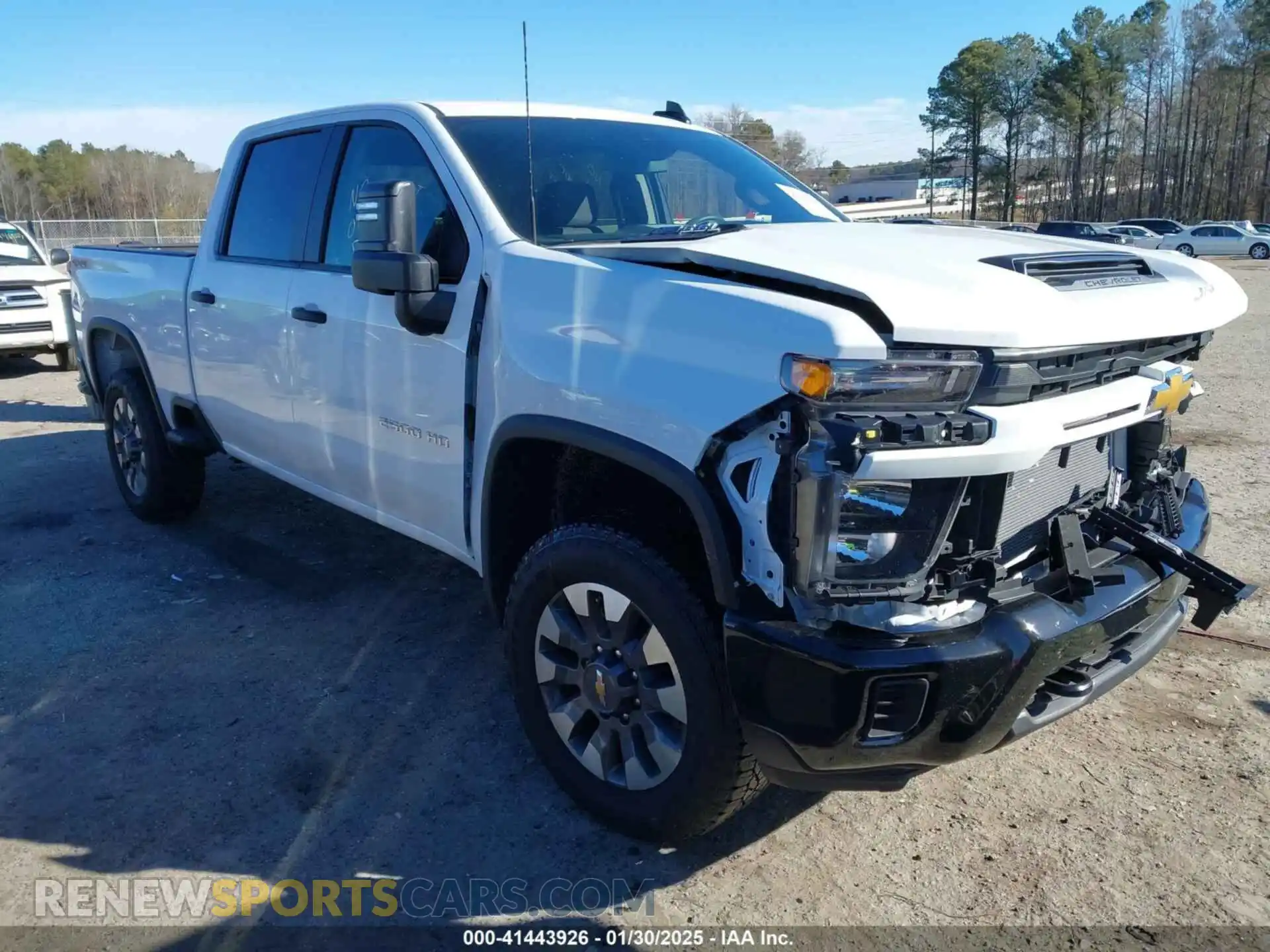 1 Photograph of a damaged car 2GC4YME72R1237002 CHEVROLET SILVERADO 2500HD 2024