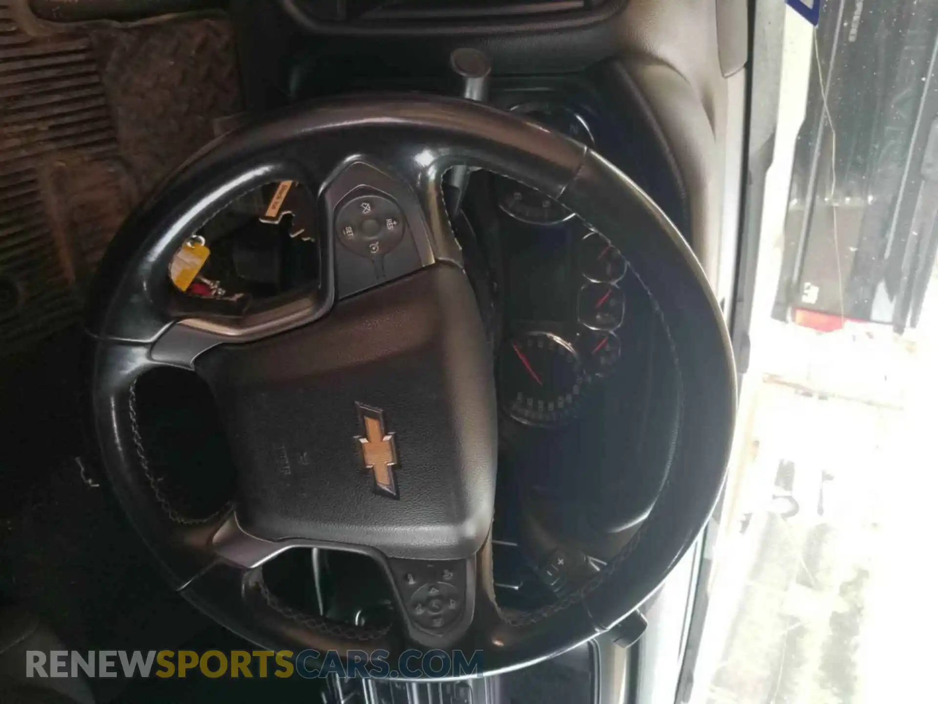 3 fotografías del automóvil dañado 2GCVKPECXK1203559 CHEVROLET SILVERADO LD 2019