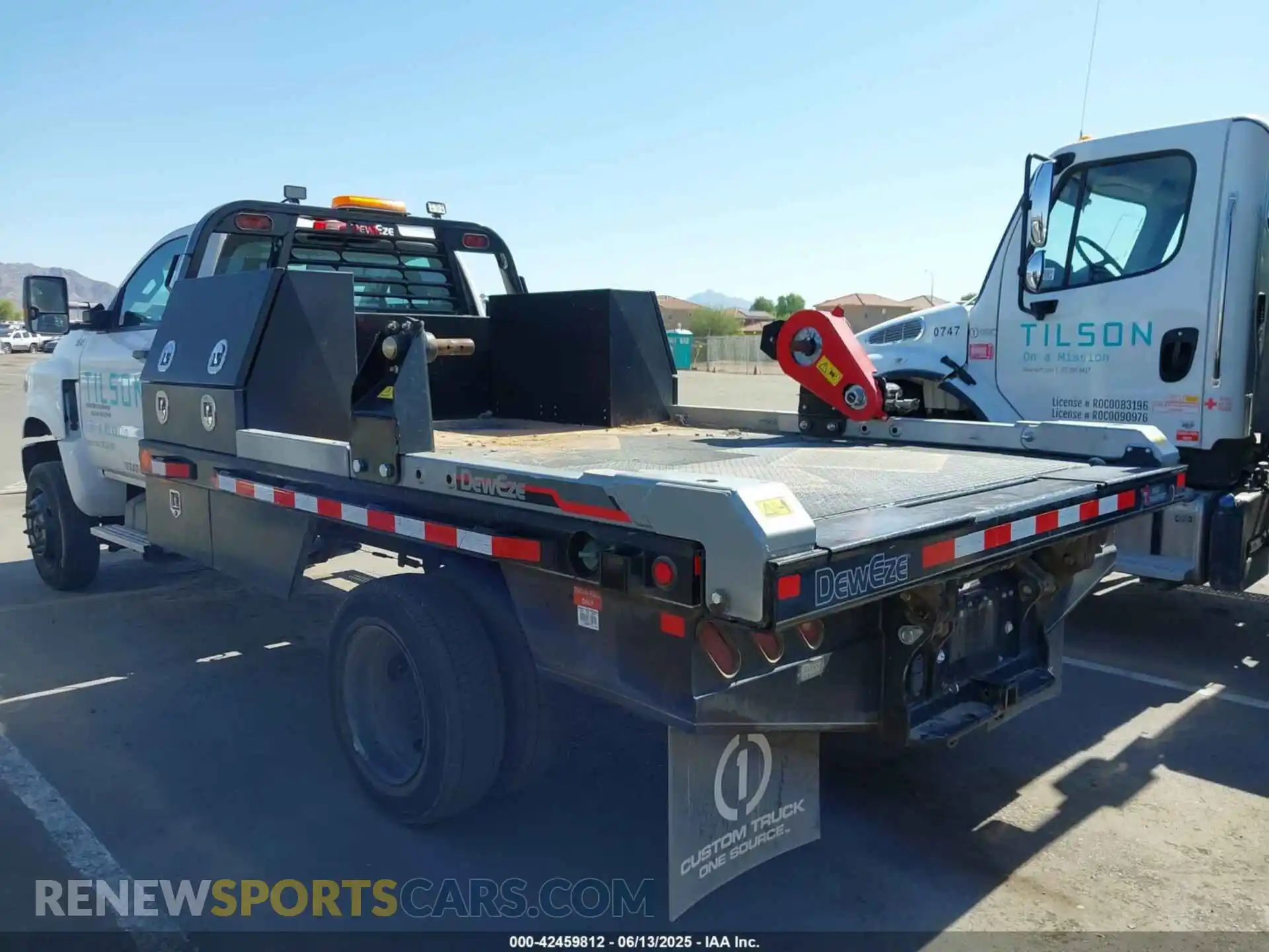 3 Photograph of a damaged car 1HTKJPVM0PH333565 CHEVROLET SILVERADO MD 2023