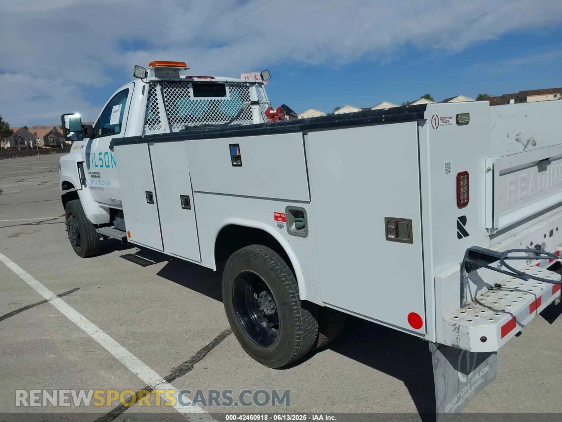 3 Photograph of a damaged car 1HTKJPVM1PH130944 CHEVROLET SILVERADO MD 2023