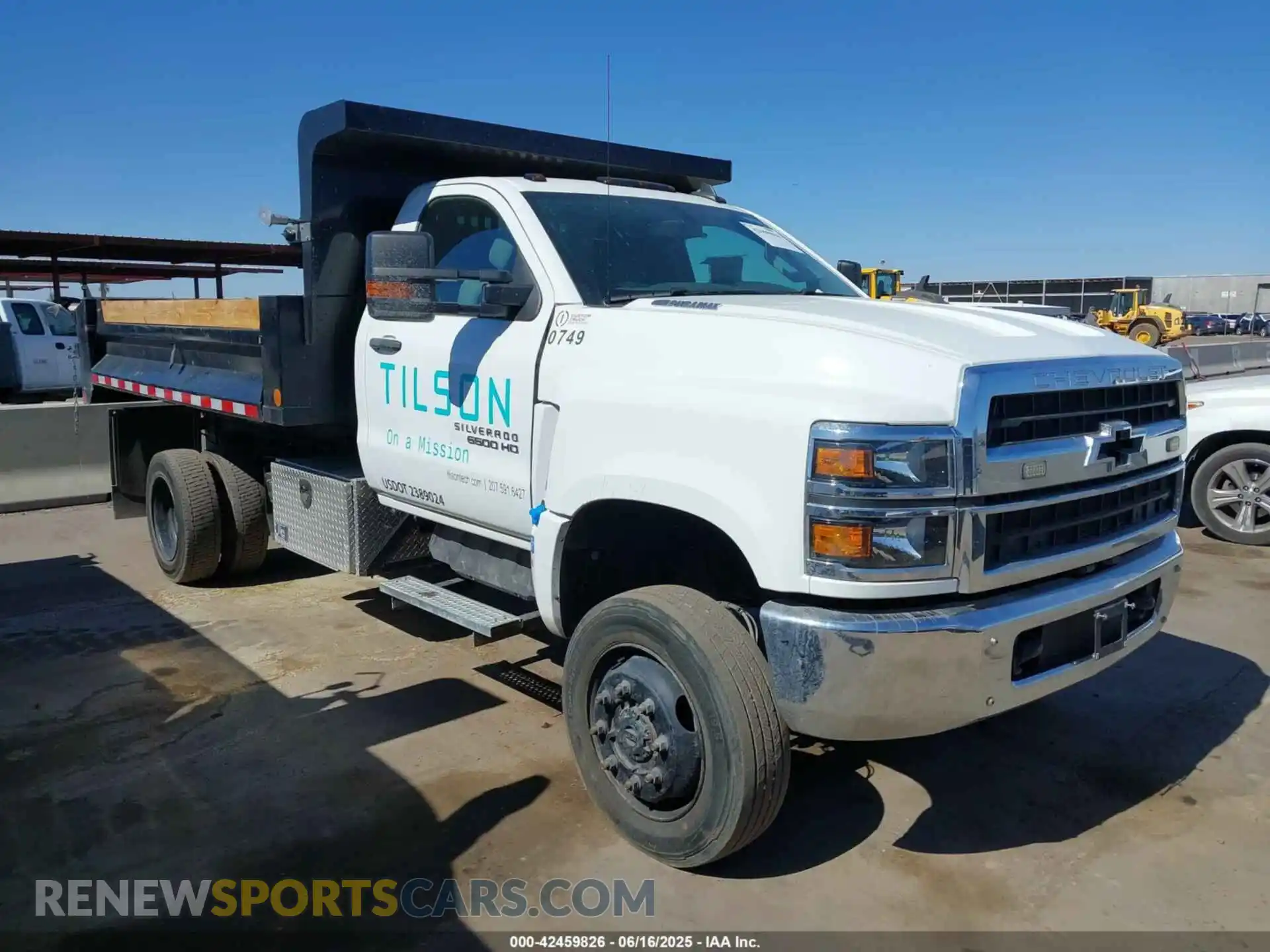1 Фотография поврежденного автомобиля 1HTKJPVM5PH218198 CHEVROLET SILVERADO MD 2023