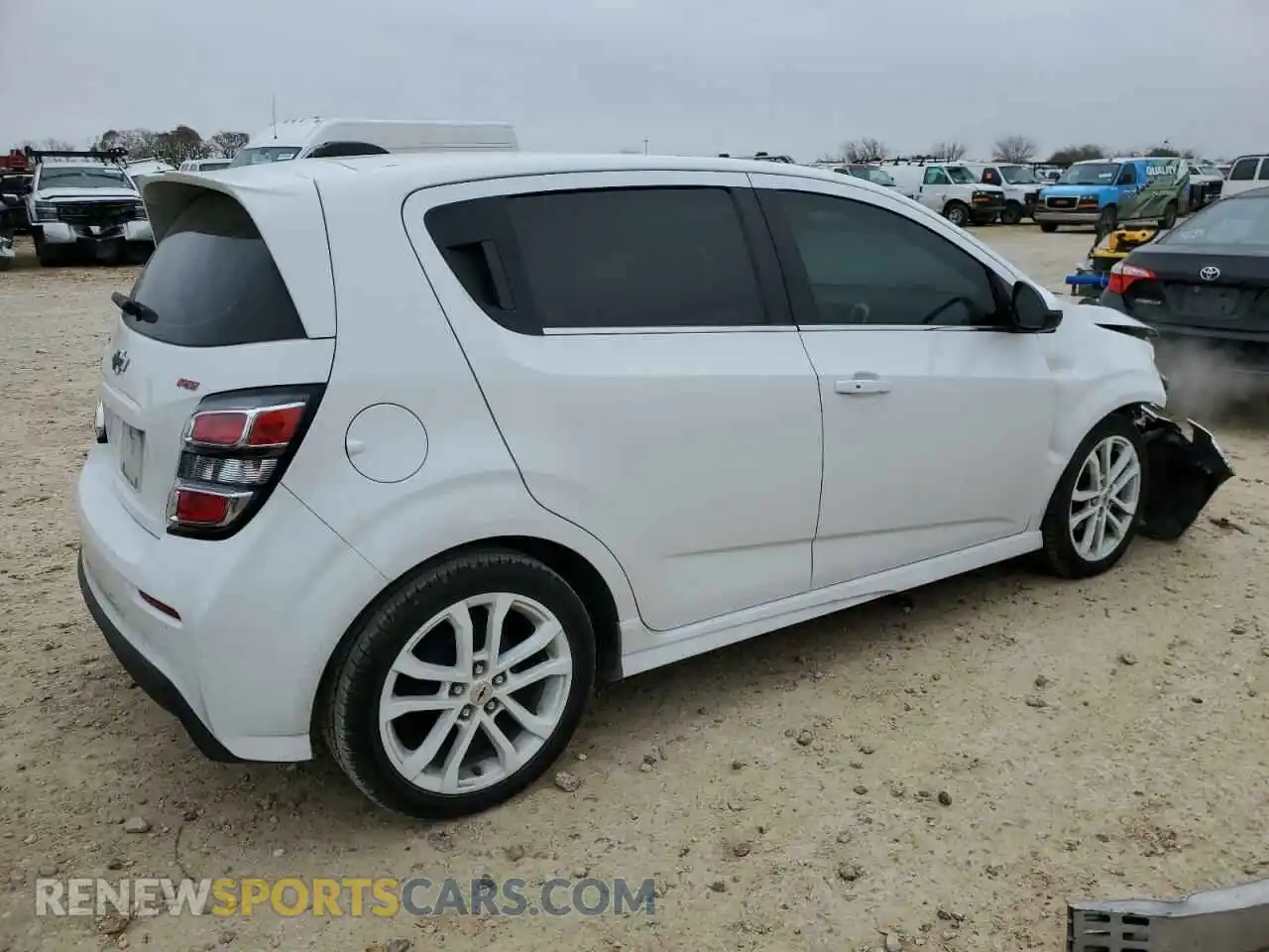 3 Photograph of a damaged car 1G1JD6SB2L4139529 CHEVROLET SONIC 2020