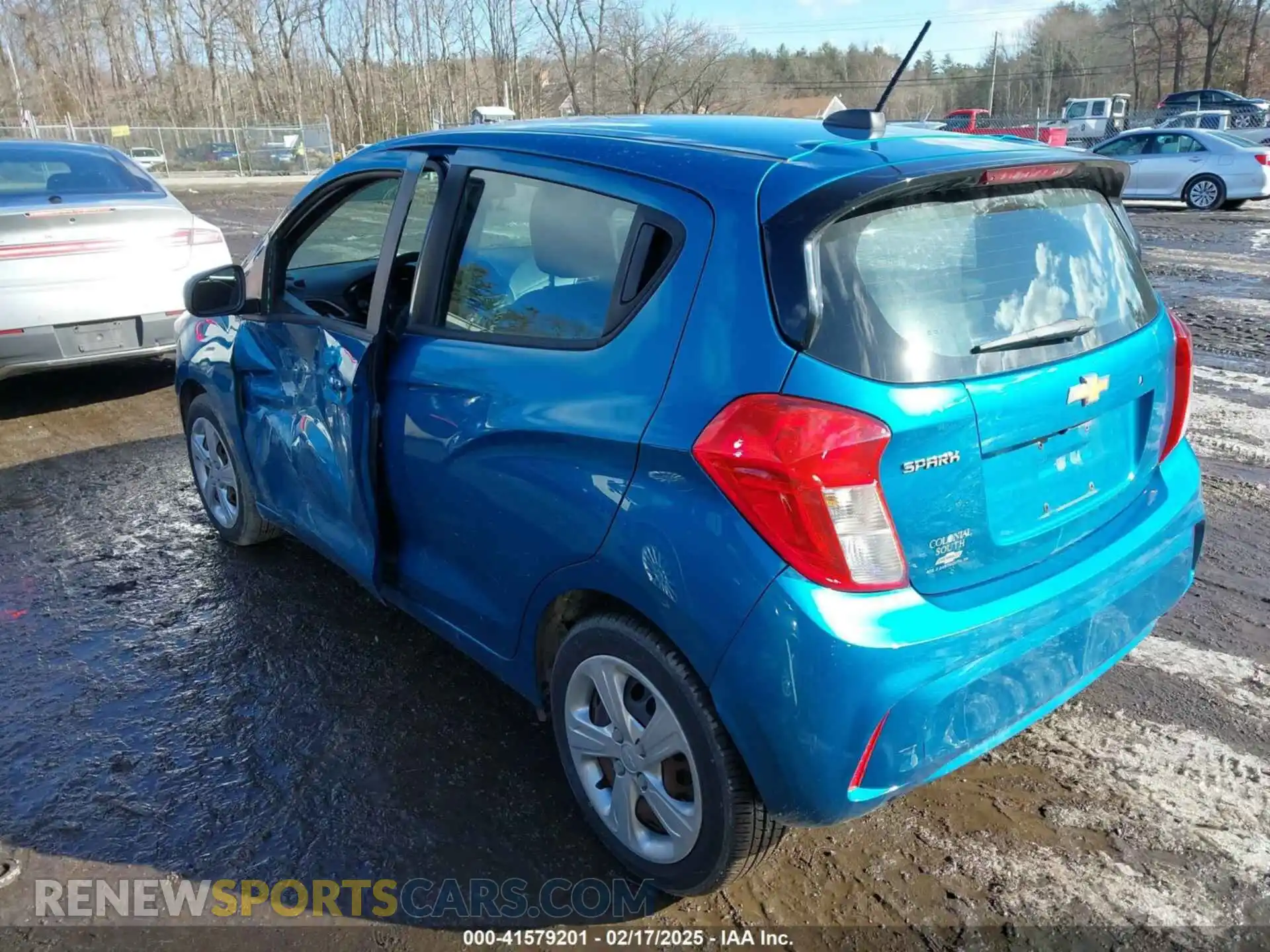 3 Photograph of a damaged car KL8CB6SA7KC804662 CHEVROLET SPARK 2019