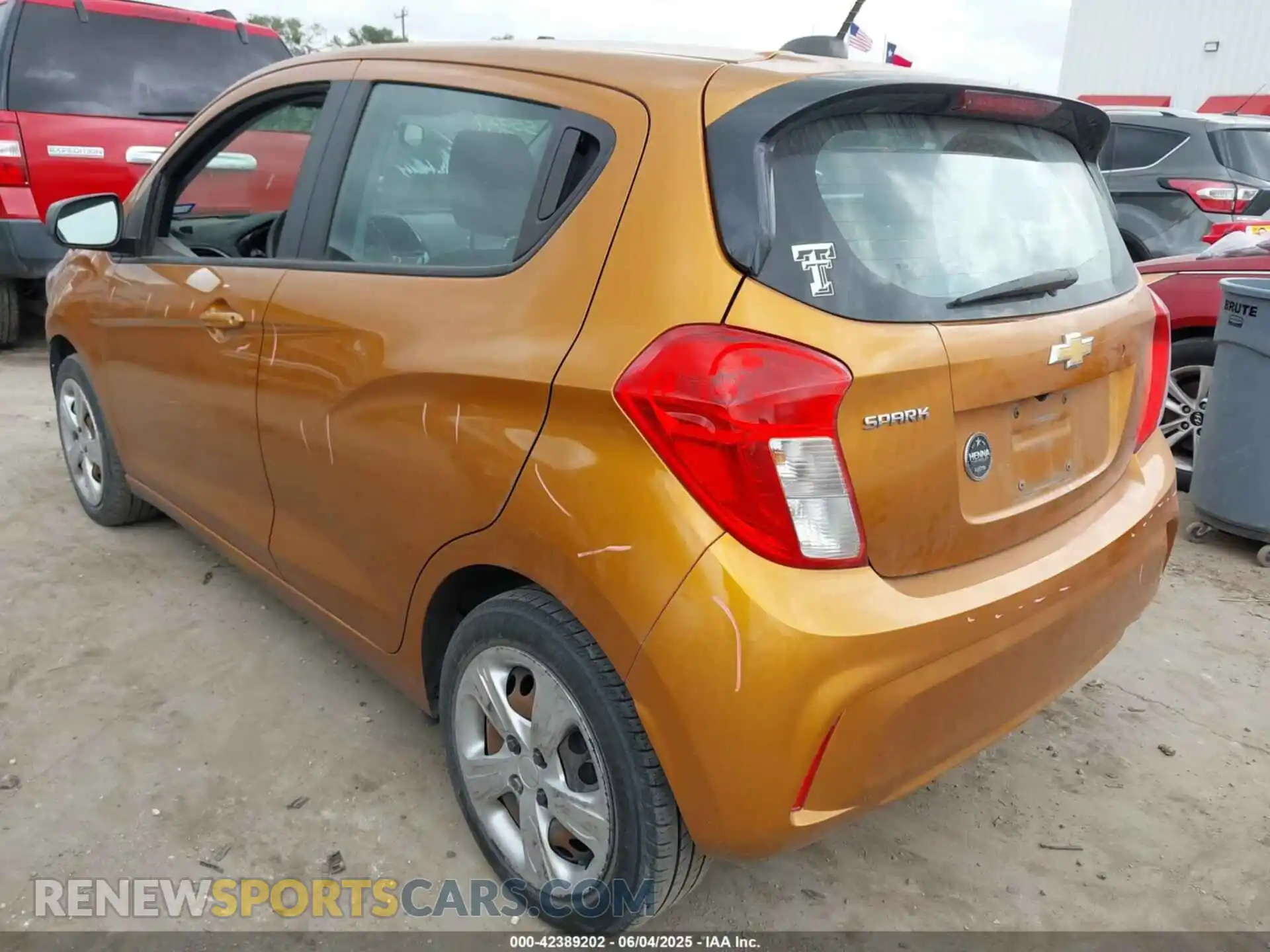3 Photograph of a damaged car KL8CB6SA7KC810834 CHEVROLET SPARK 2019