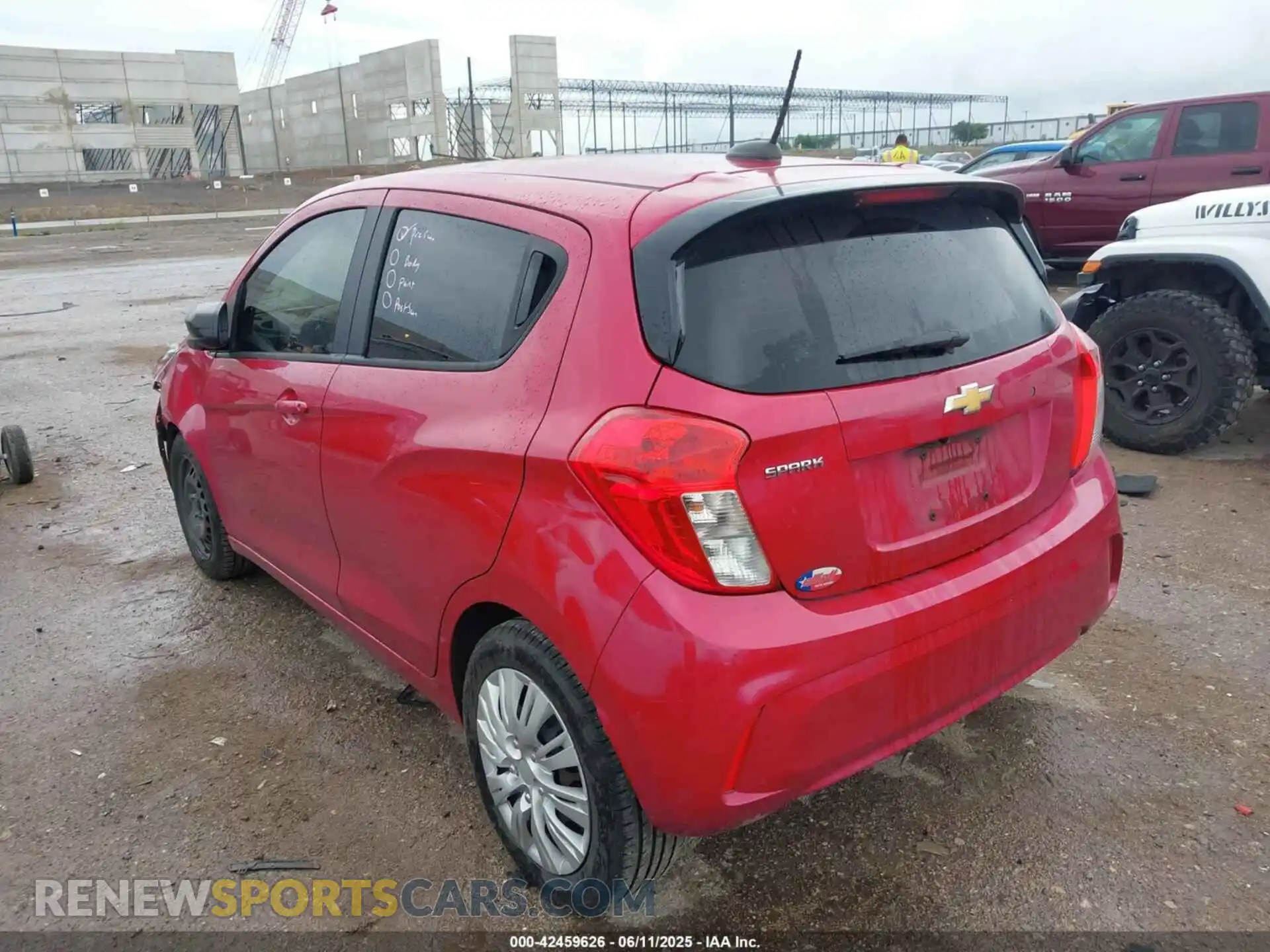 3 Фотография поврежденного автомобиля KL8CB6SA7KC811451 CHEVROLET SPARK 2019