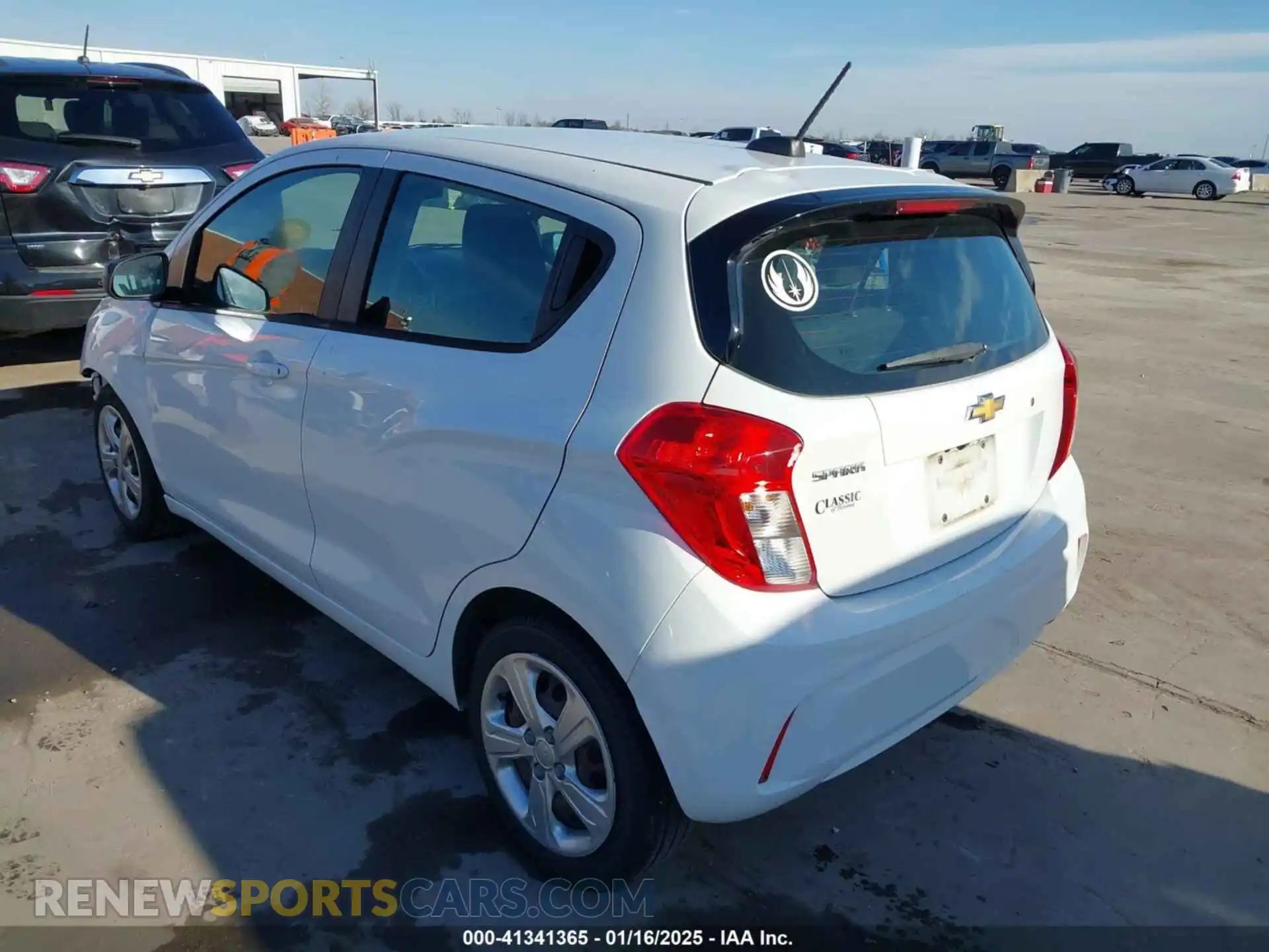3 Photograph of a damaged car KL8CB6SA8KC817873 CHEVROLET SPARK 2019
