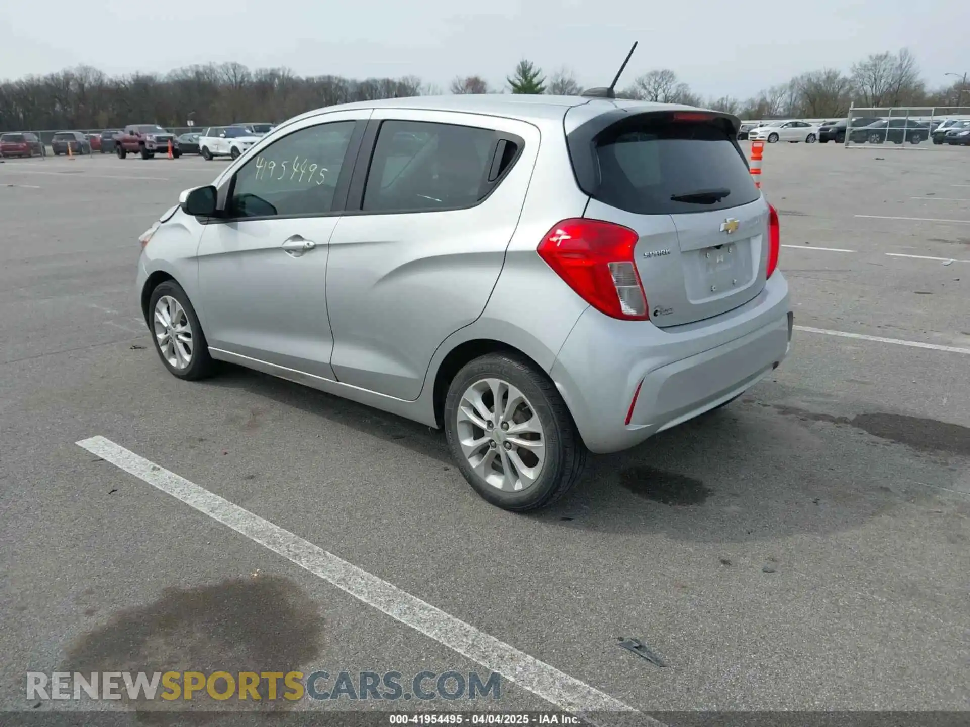 3 Photograph of a damaged car KL8CD6SA0KC724629 CHEVROLET SPARK 2019
