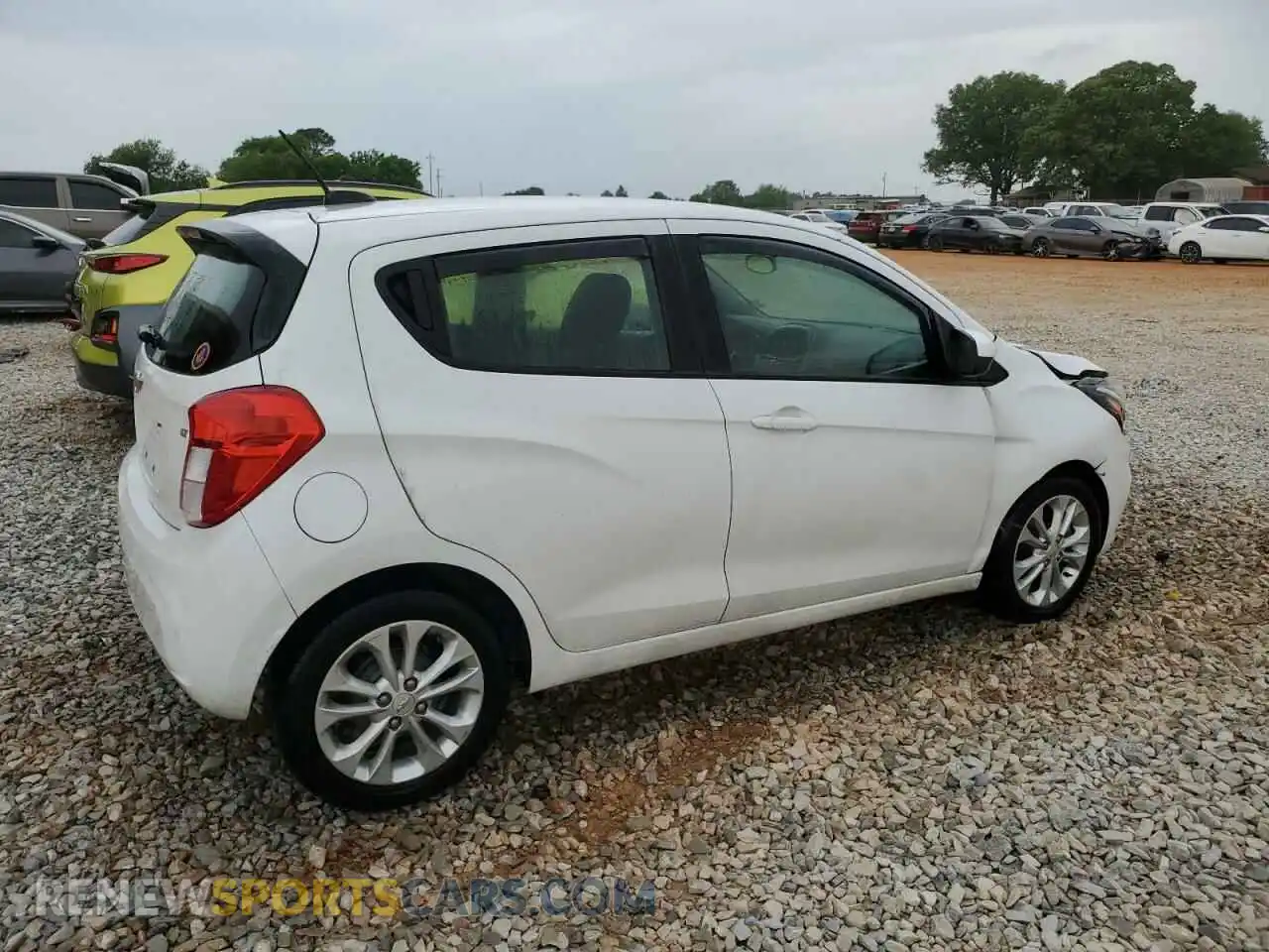 3 Photograph of a damaged car KL8CD6SA0KC758165 CHEVROLET SPARK 2019