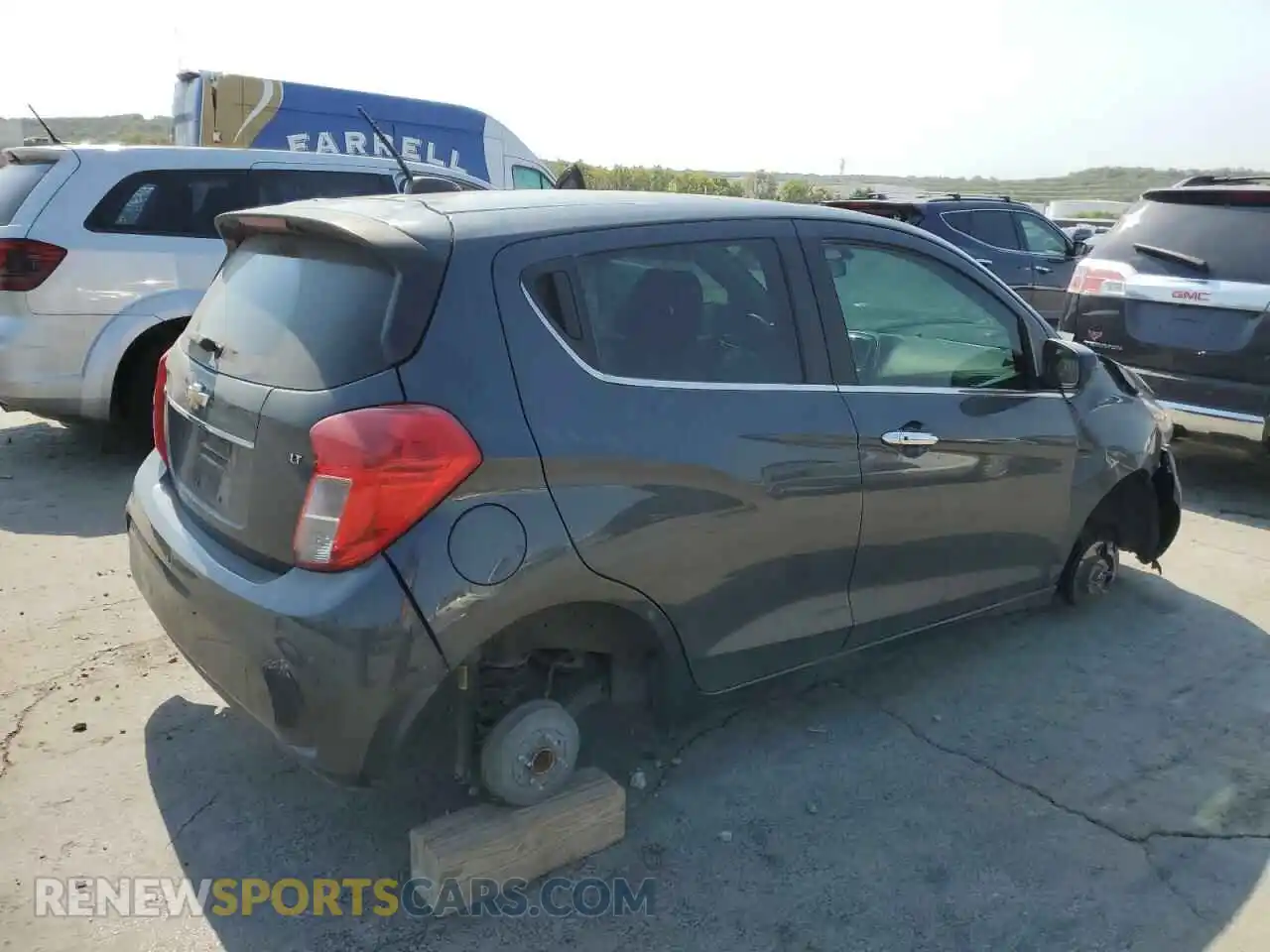3 Photograph of a damaged car KL8CF6SA6KC744426 CHEVROLET SPARK 2019