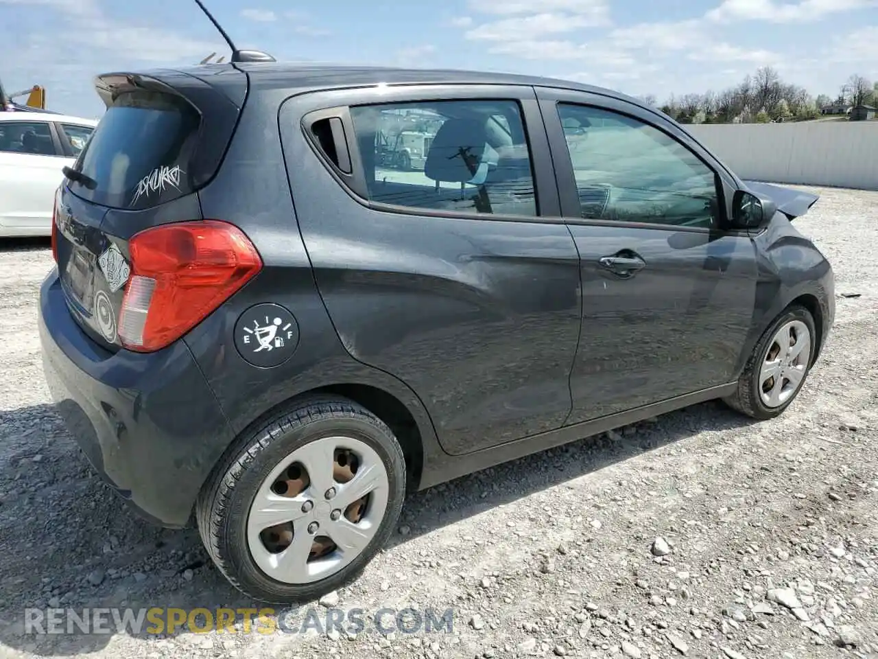 3 Photograph of a damaged car KL8CB6SA1LC423844 CHEVROLET SPARK 2020