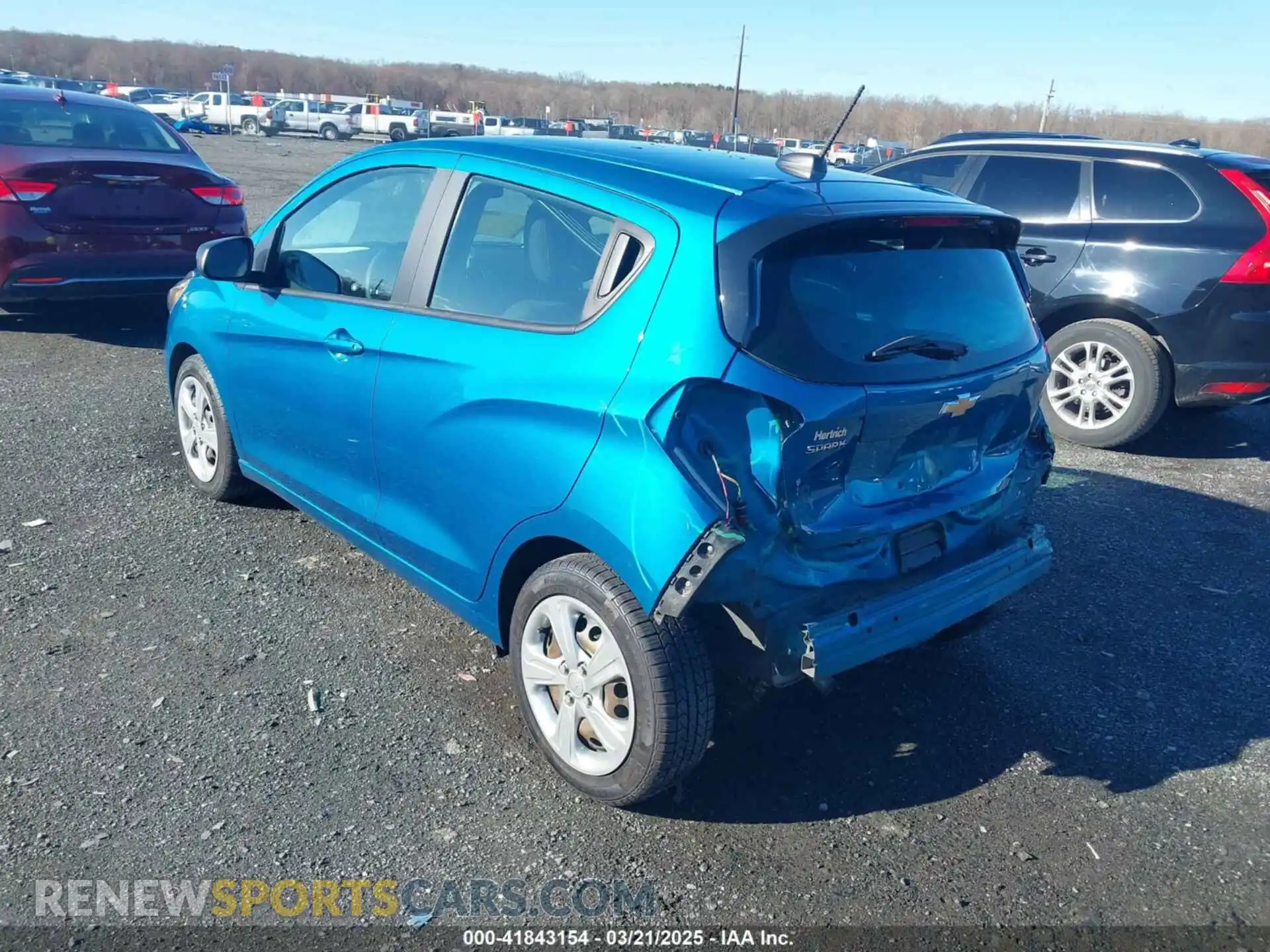 3 Photograph of a damaged car KL8CB6SA4LC421392 CHEVROLET SPARK 2020