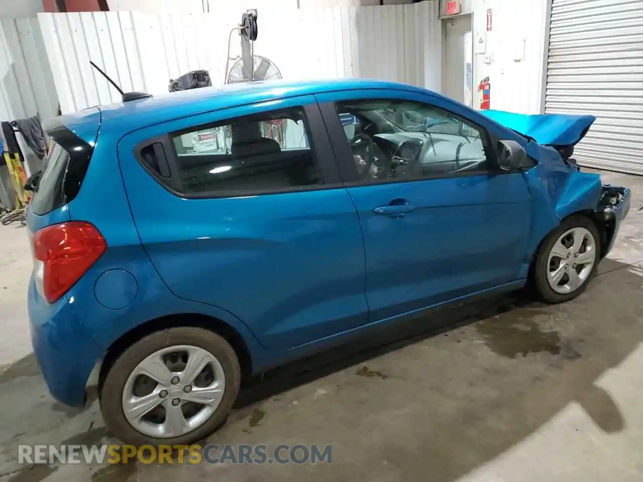3 Photograph of a damaged car KL8CB6SA4LC424163 CHEVROLET SPARK 2020