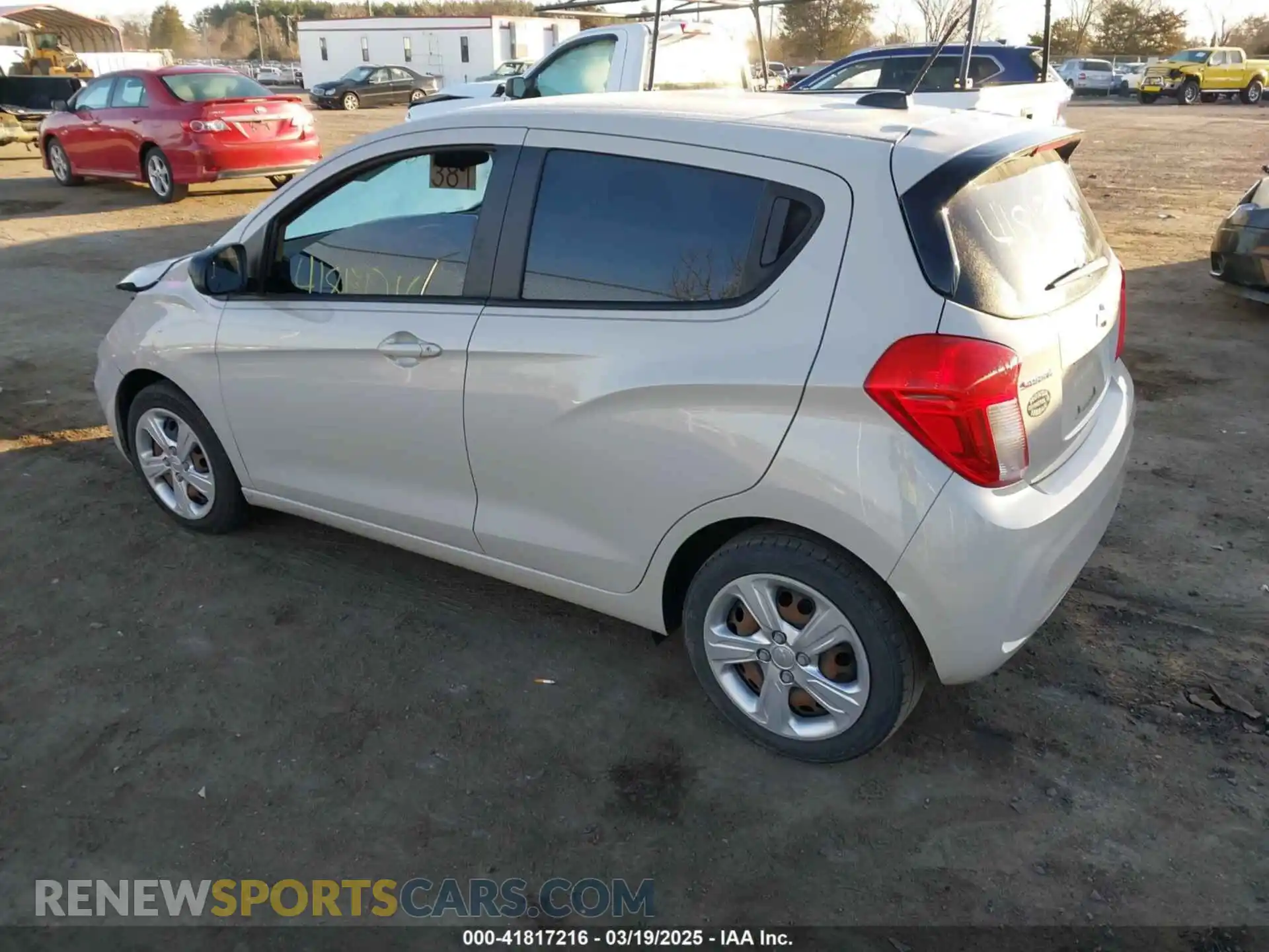 3 Photograph of a damaged car KL8CB6SA6LC452918 CHEVROLET SPARK 2020
